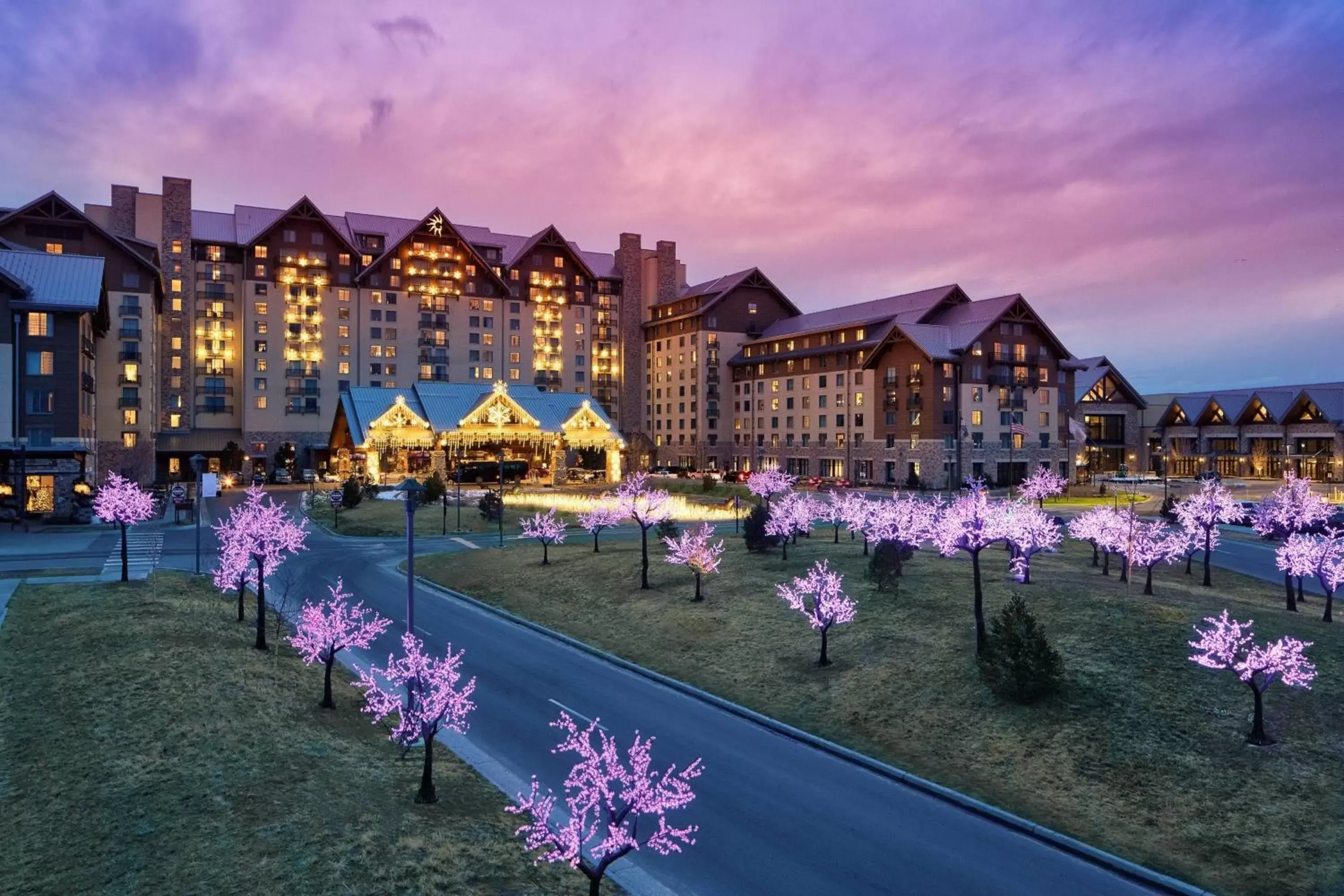 Property Building in Gaylord Rockies Resort & Convention Center