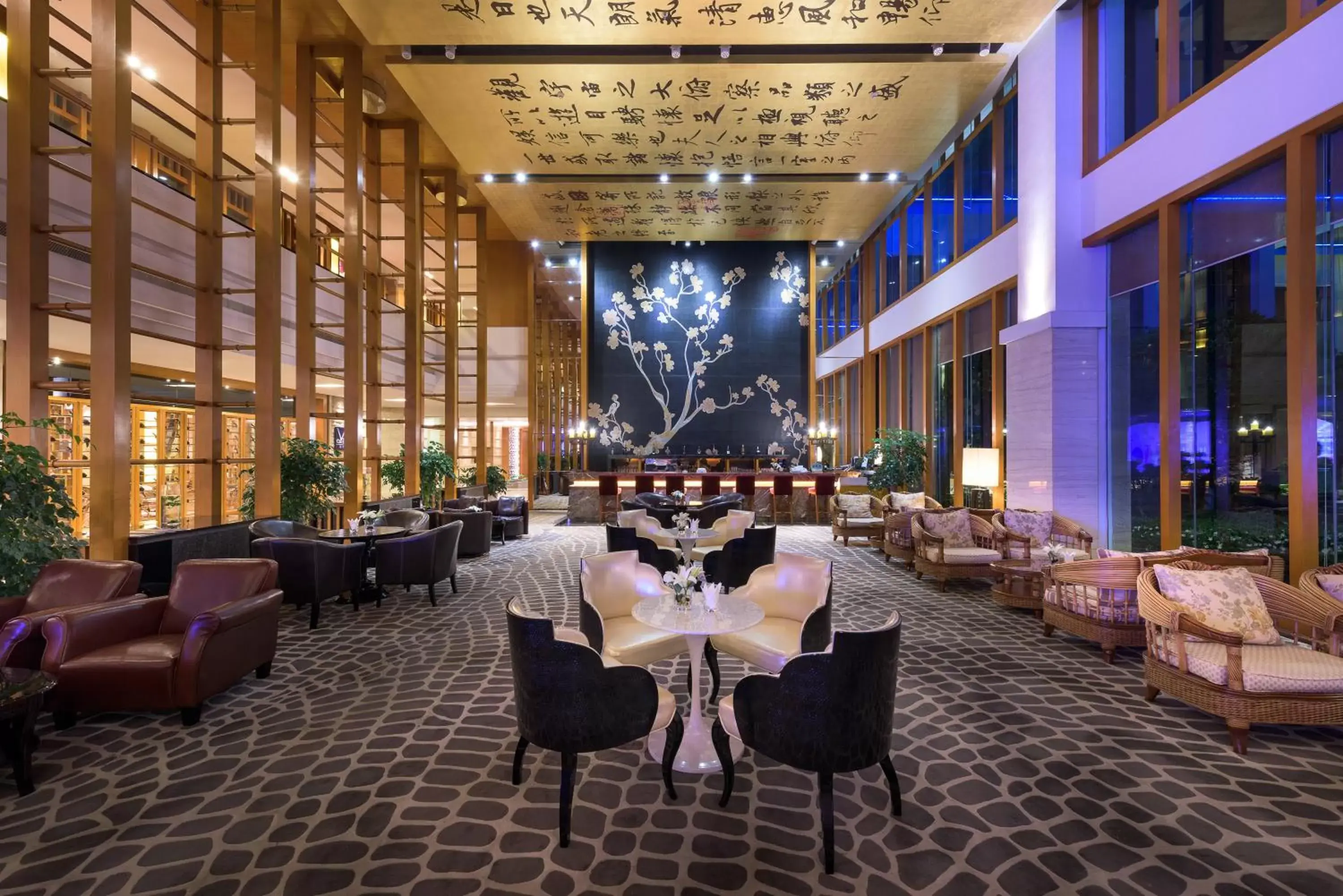 Lounge or bar, Restaurant/Places to Eat in Pullman Zhangjiajie Hotel - Instagrammable