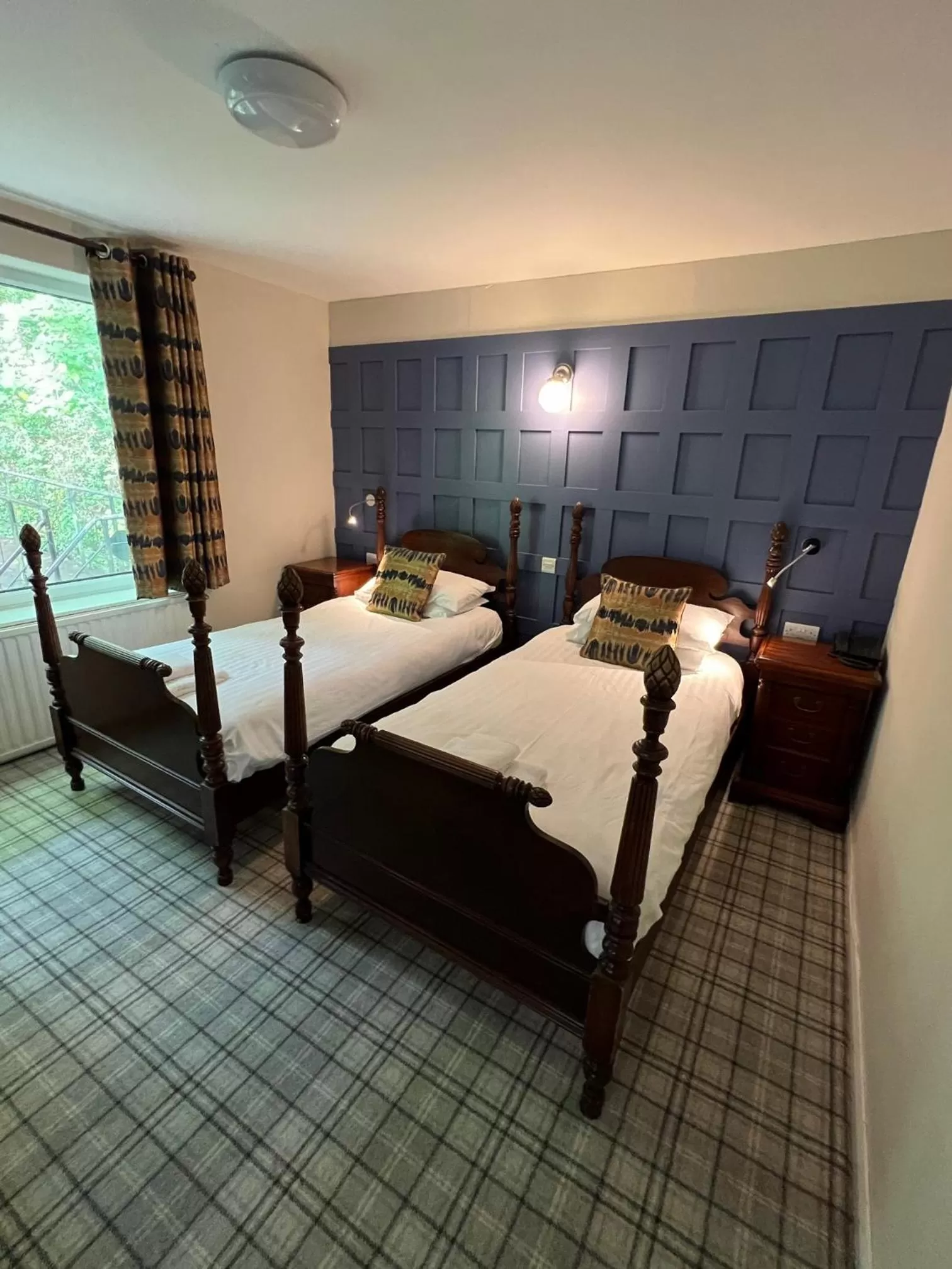 Bed in The Chainbridge Hotel