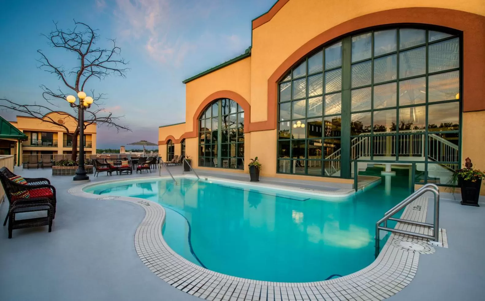 Hot Spring Bath in Temple Gardens Hotel & Spa