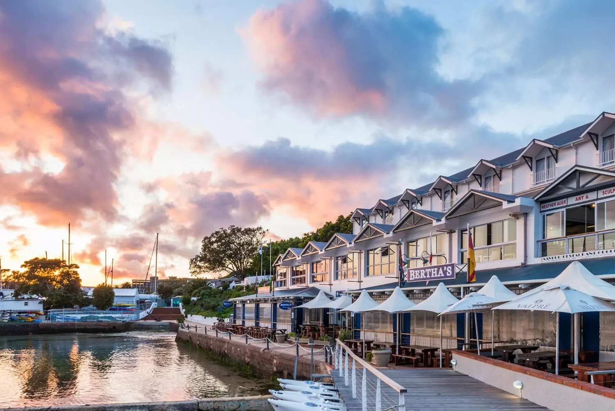 Property building in Simon's Town Quayside Hotel