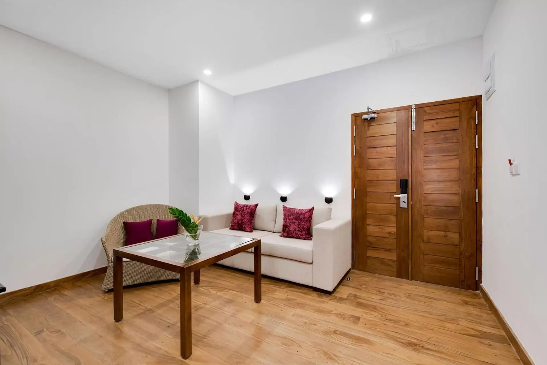 Living room, Bed in Amagi Aria Airport Transit Hotel Living room, Bed in Amagi Aria Airport Transit Hotel