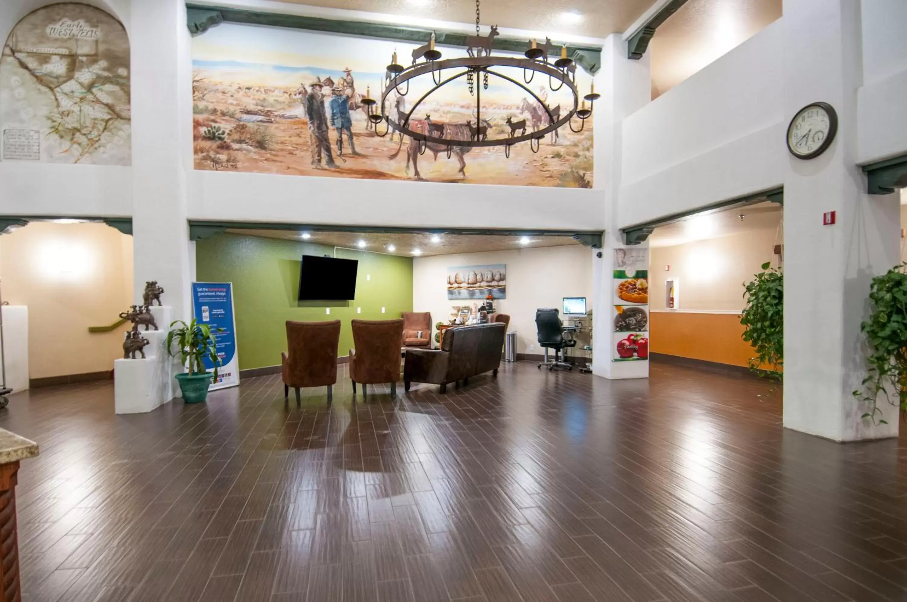 Lobby or reception in Quality Inn Alpine Lobby or reception in Quality Inn Alpine