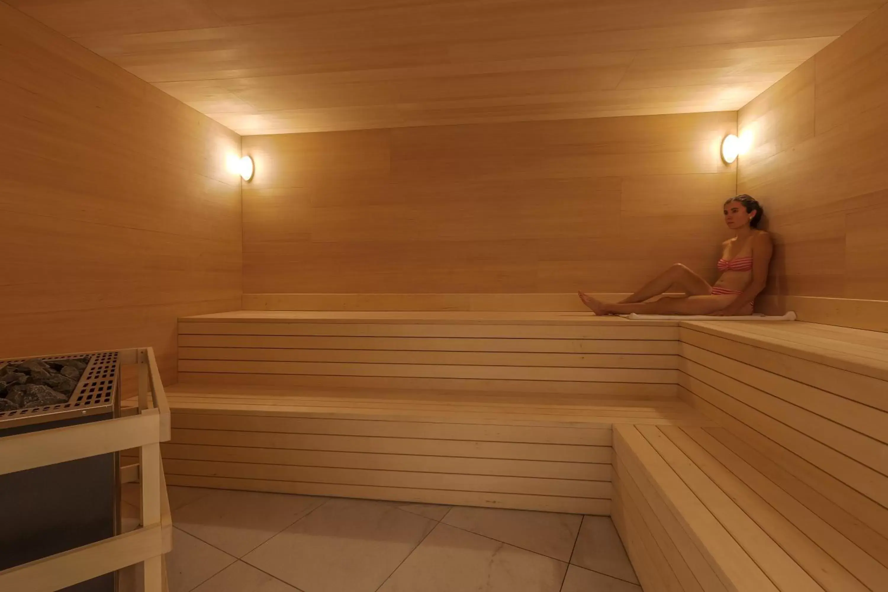 Sauna in Rivage Hôtel & Spa Annecy