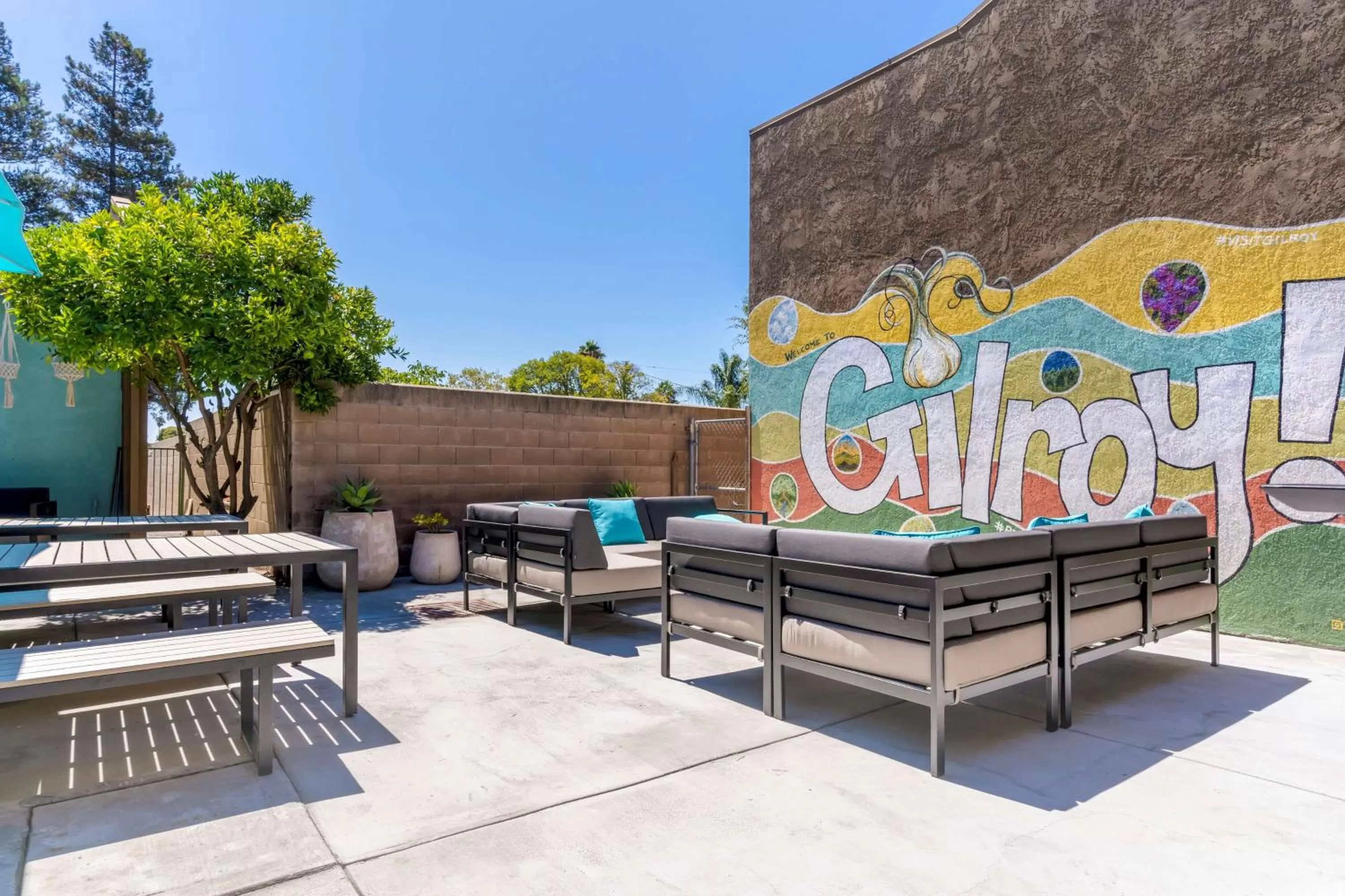 Pool view in Best Western Plus Forest Park Inn