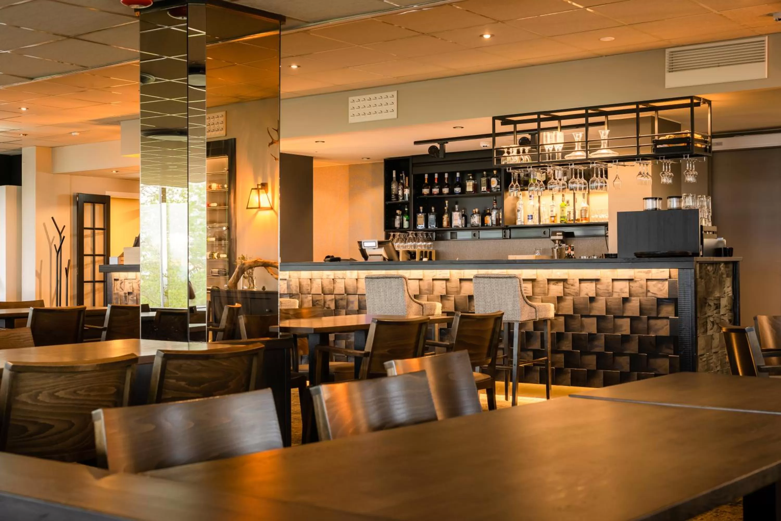 Lounge or bar in Lapland Hotels Sky Ounasvaara