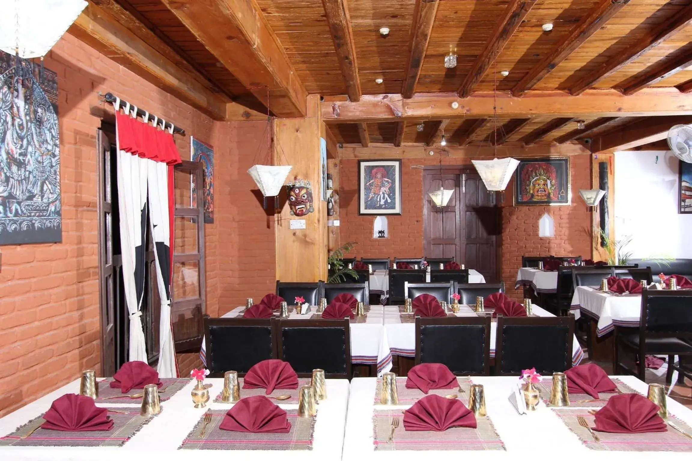 Restaurant/places to eat in World Heritage Hotel and Apartments Restaurant/places to eat in World Heritage Hotel and Apartments