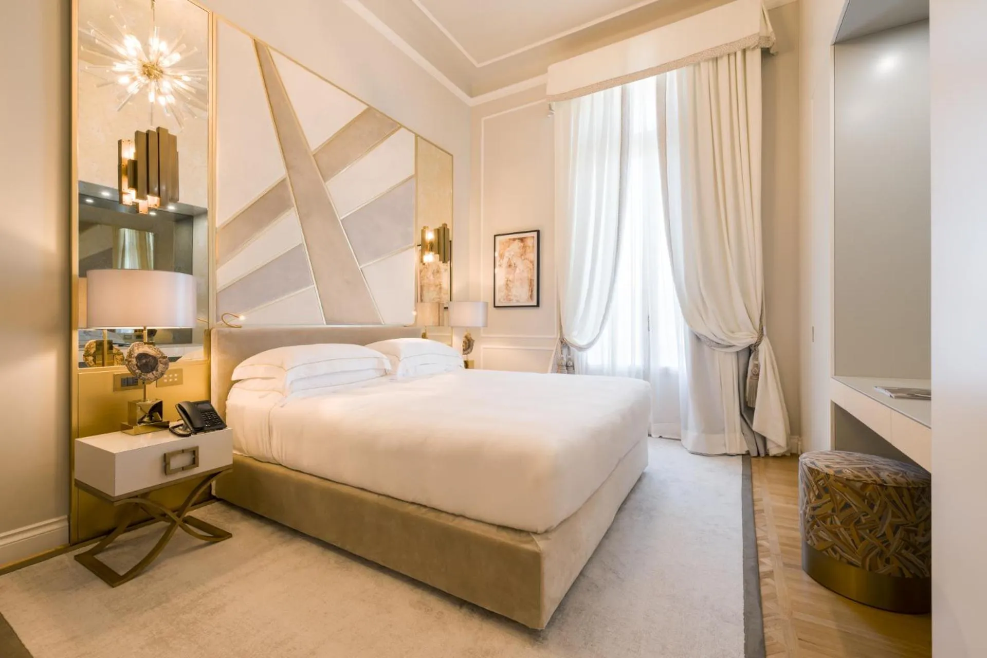 Bed in Grand Hotel Principe Di Piemonte