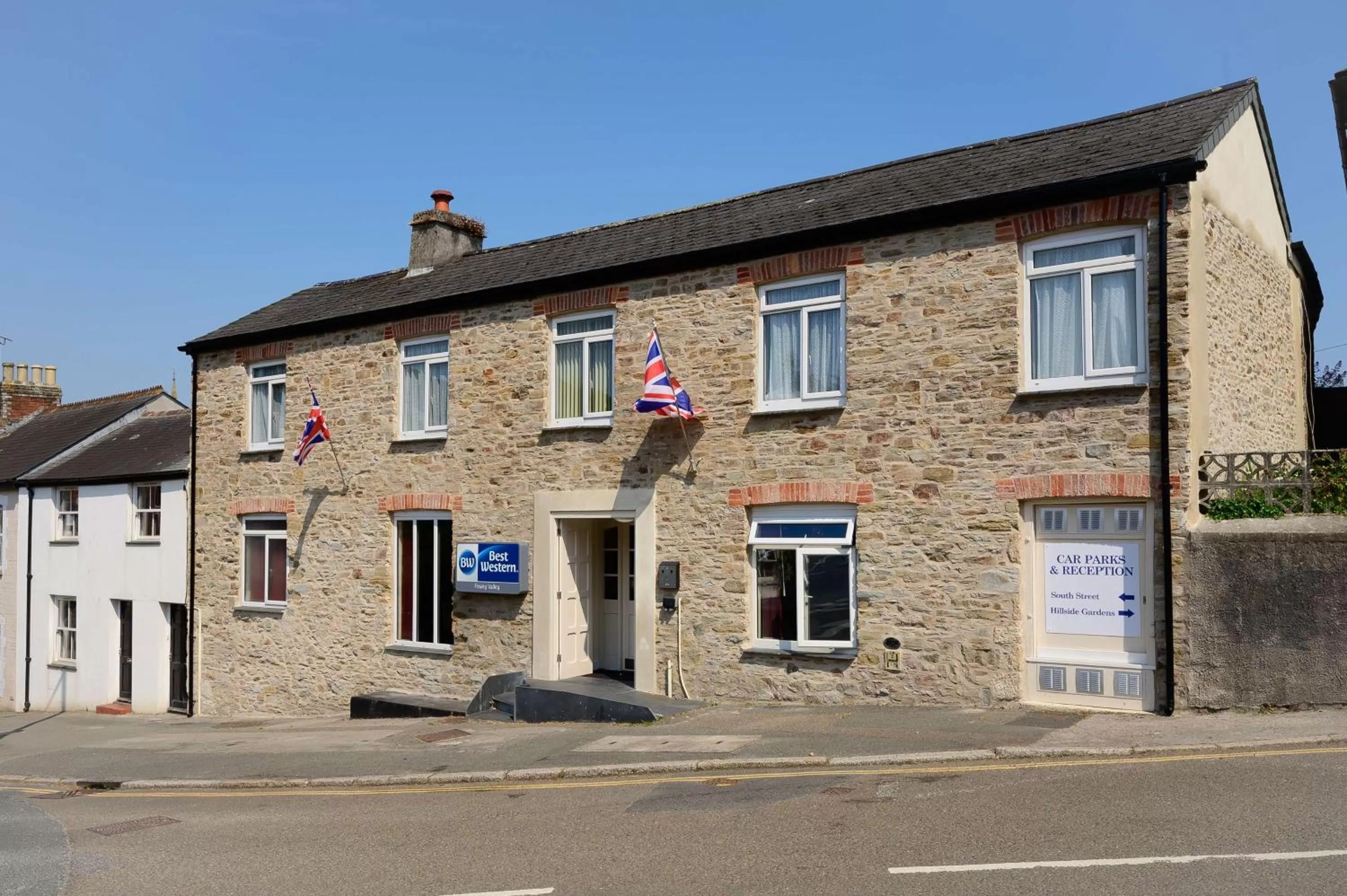 Property building in Best Western Fowey Valley