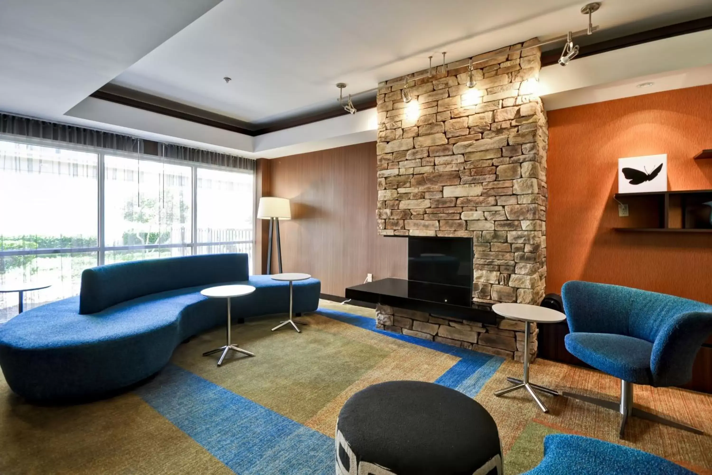 Lobby or reception, Seating Area in Fairfield Inn & Suites Dallas Medical/Market Center