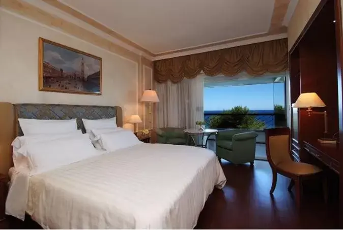 Prestige Double Room with Sea View in Grand Hotel Del Mare Resort & Spa