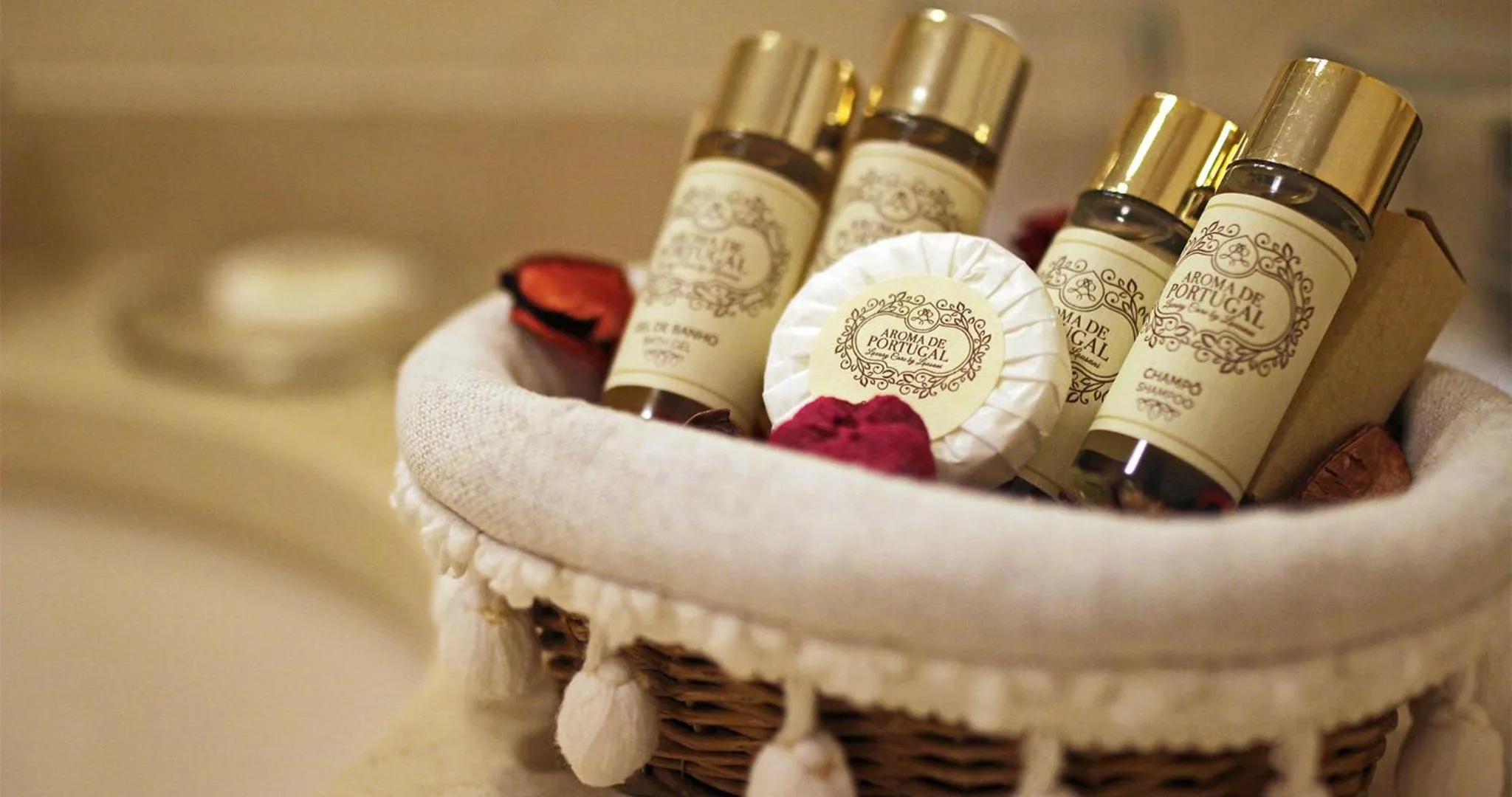 Shower in Hotel Real d Obidos