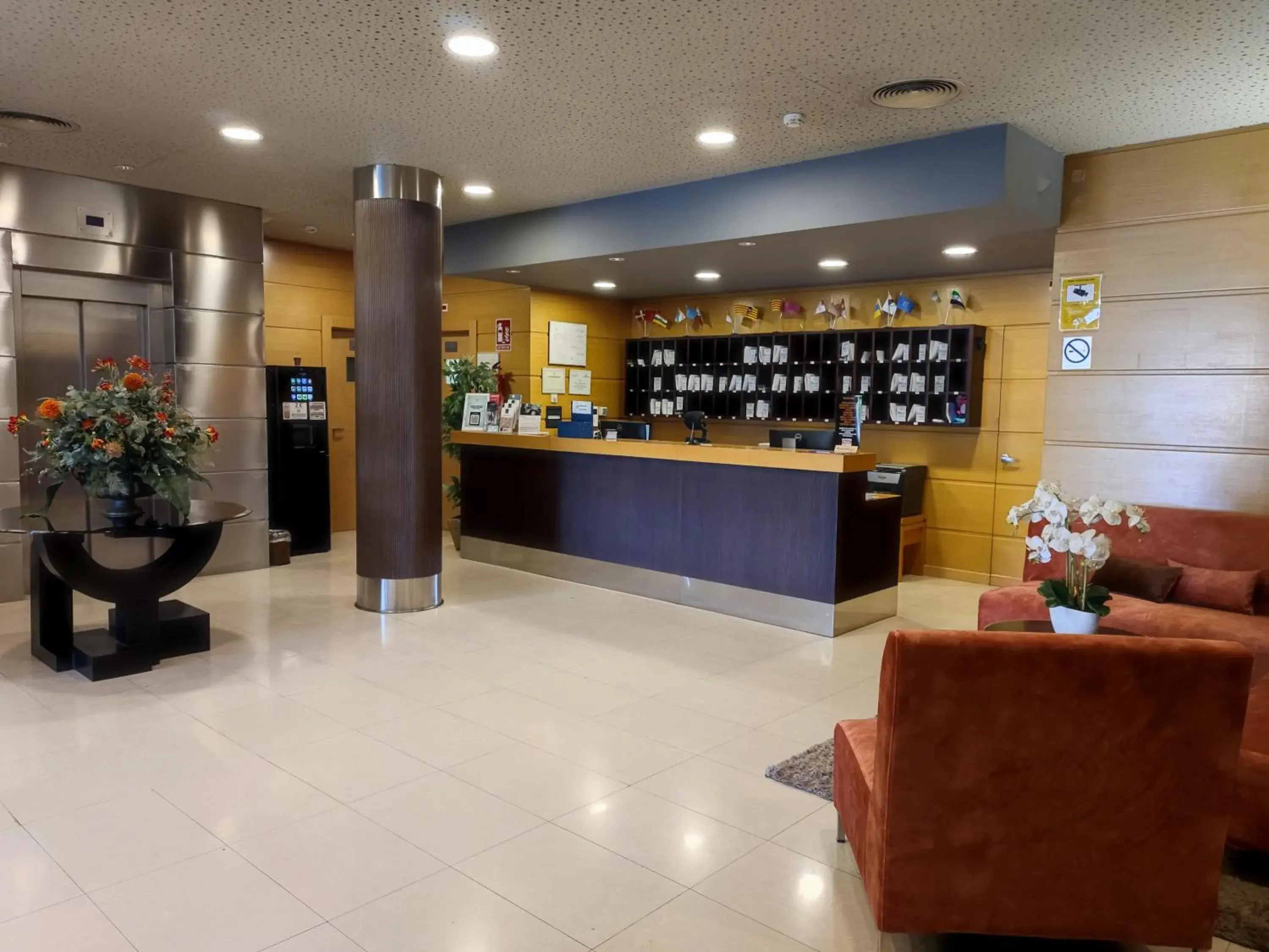 Lobby or reception in Hotel Reston Valdemoro
