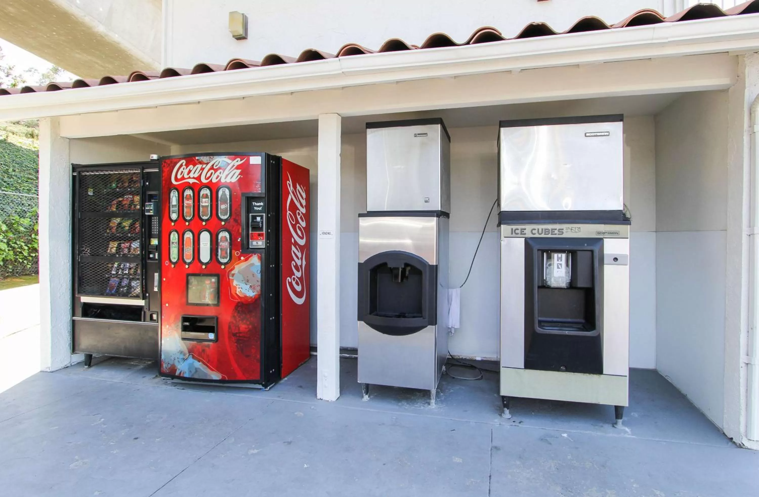 Property building in Motel 6-La Mesa, CA - San Diego