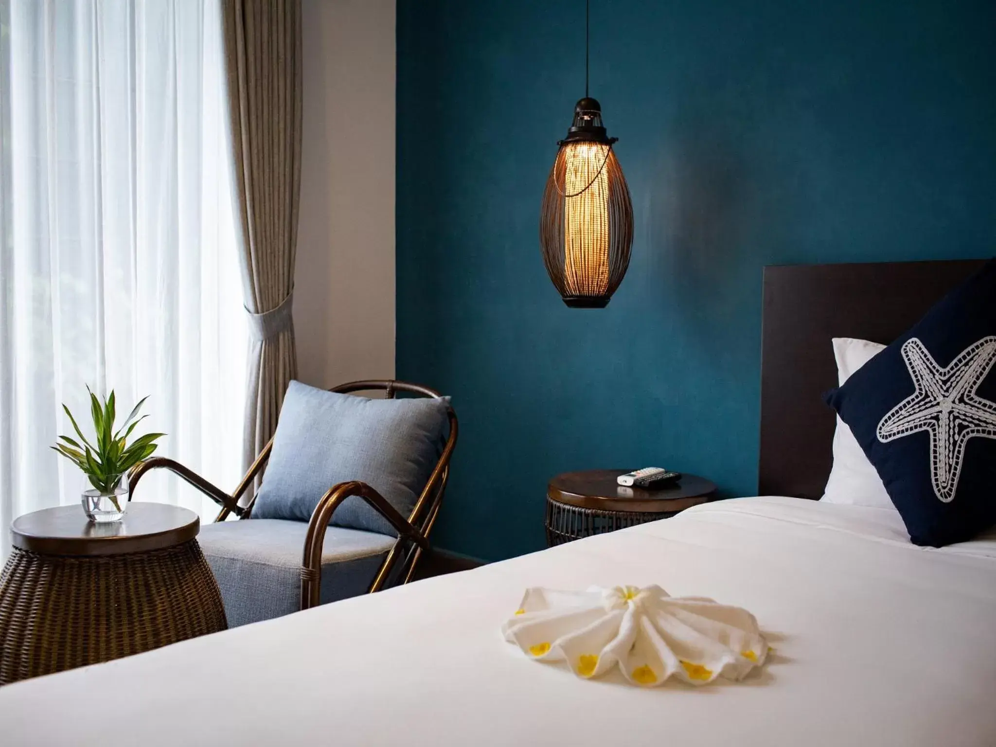 Premium Quadruple Room in The Blue Alcove Hotel Premium Quadruple Room in The Blue Alcove Hotel