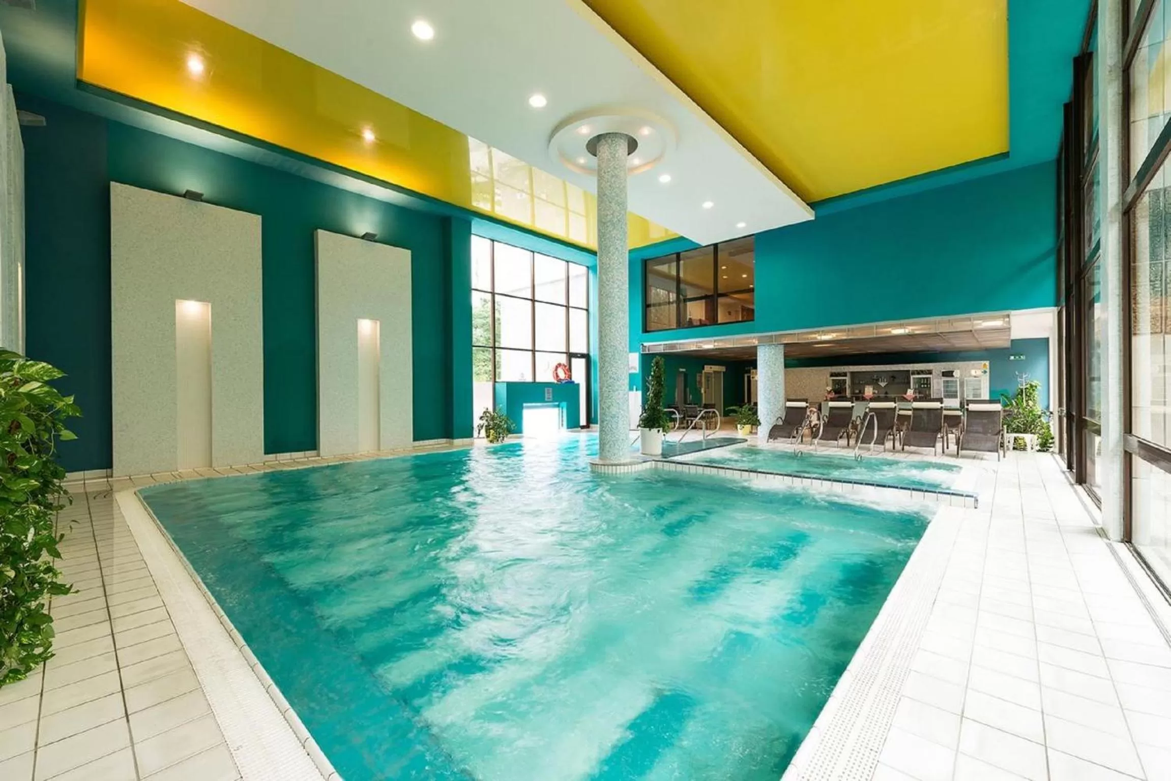 Swimming pool in Ensana Esplanade