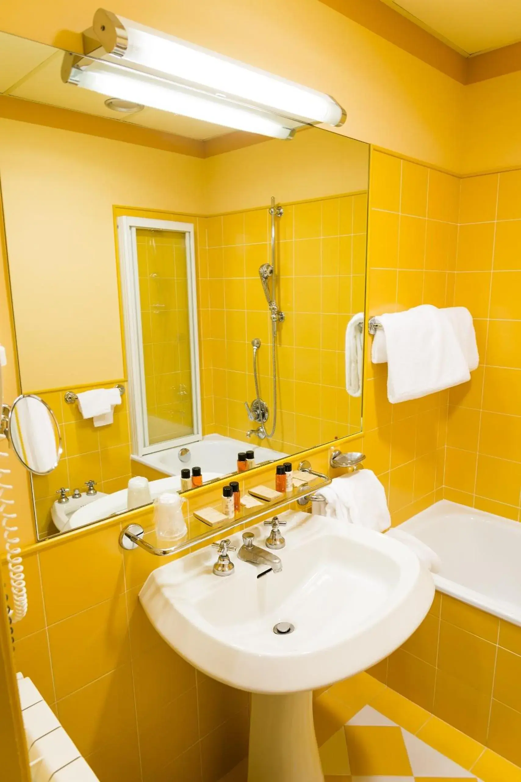 Bathroom in Hotel Villa La Principessa