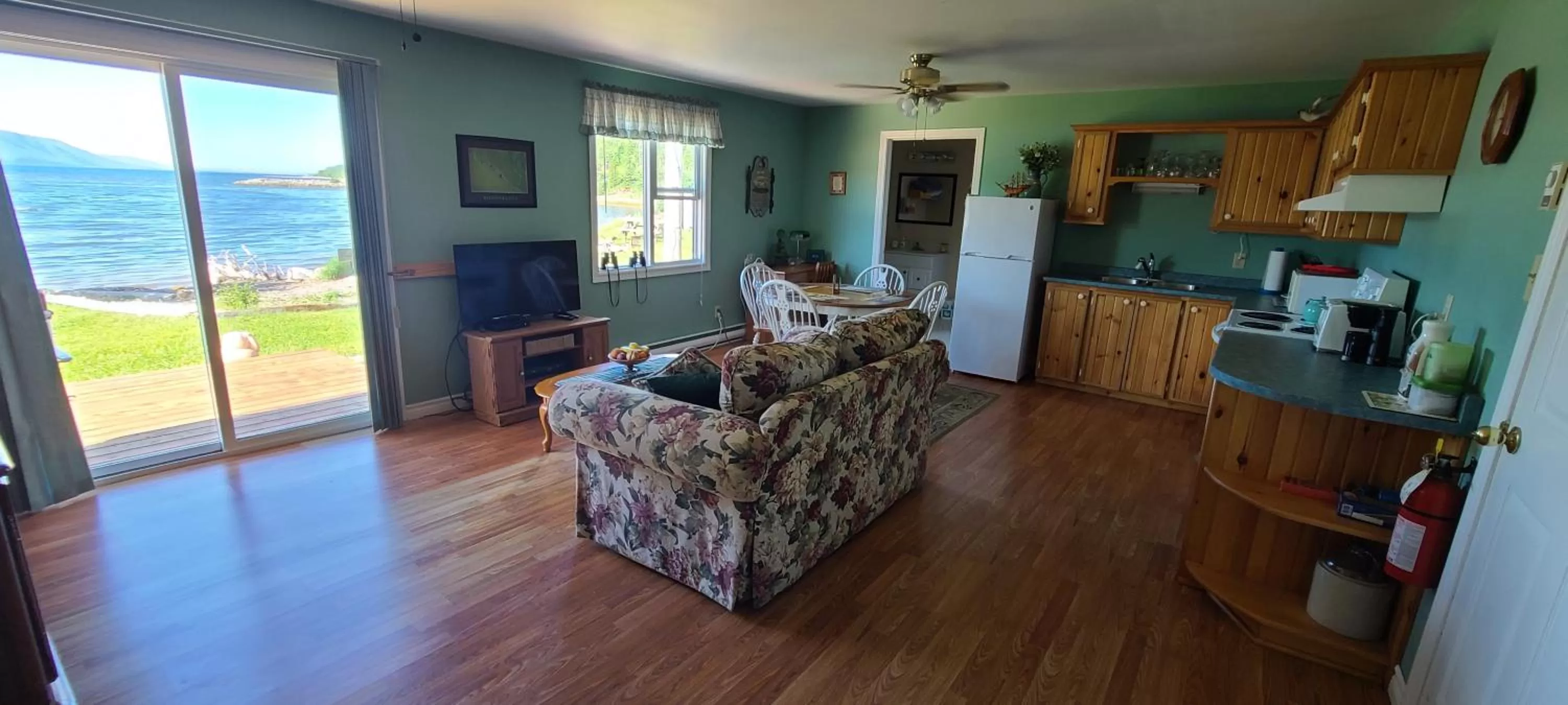 St Ann's Motel & Cottage