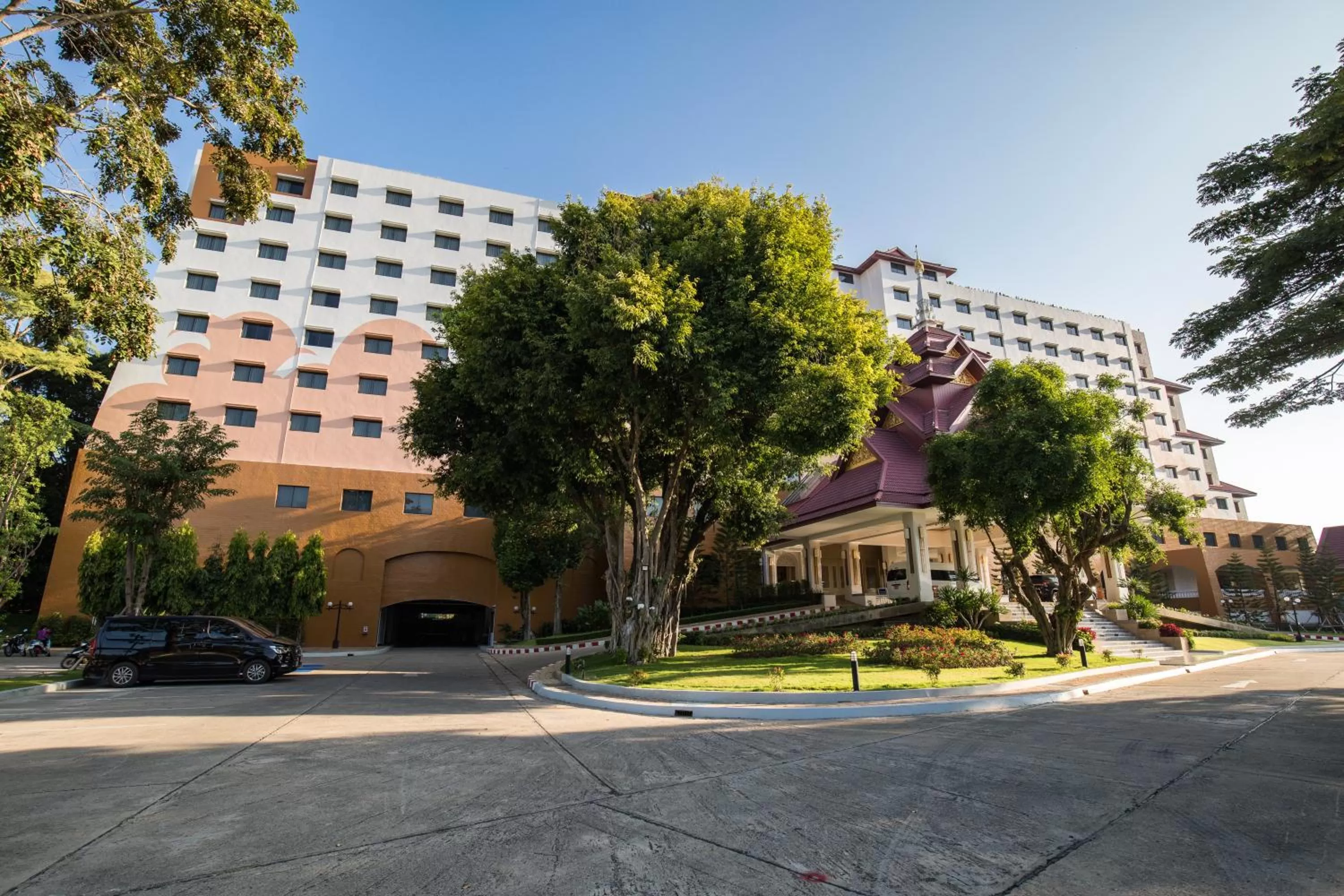 Property building in The Heritage Chiang Rai Hotel and Convention