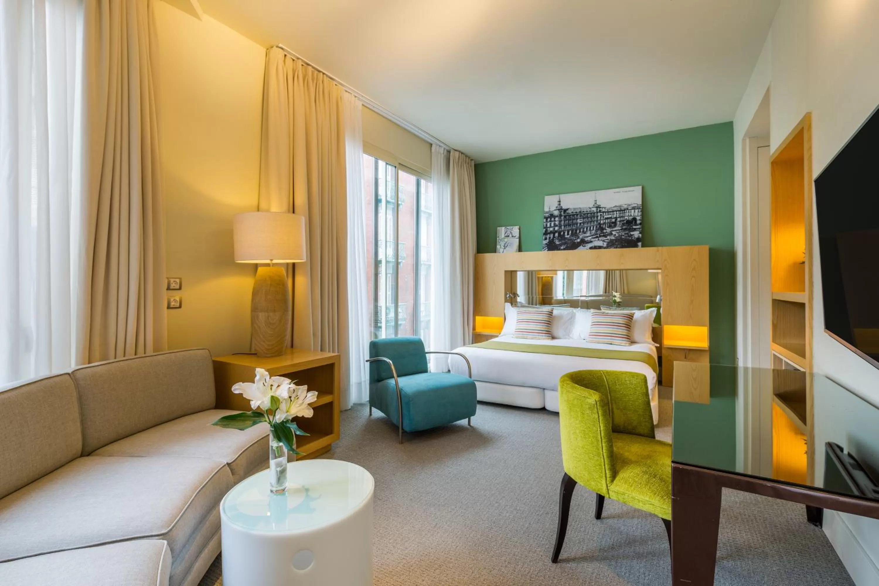 Photo of the whole room, Bed in Room Mate Alicia, Madrid