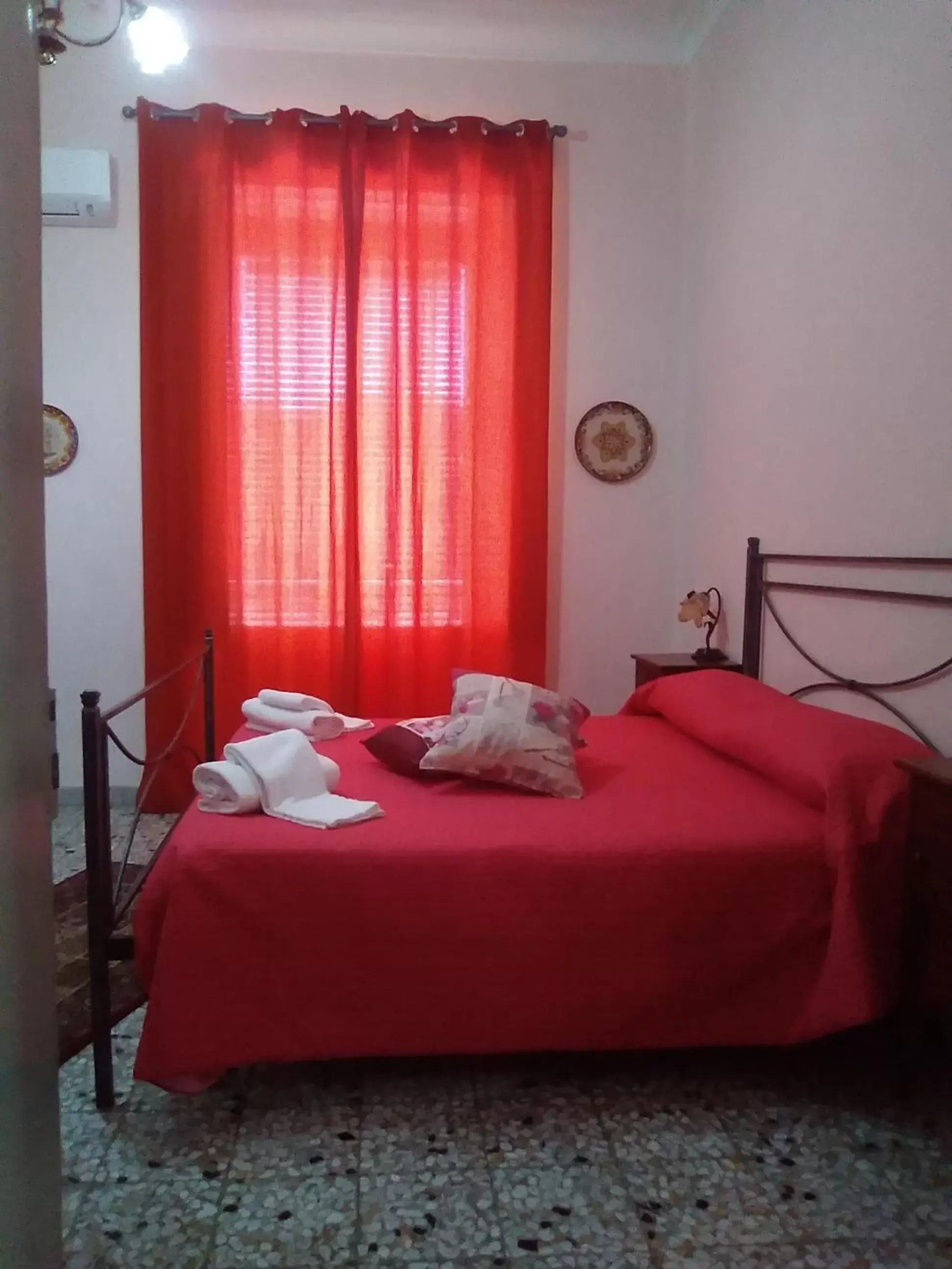 Guests, Bed in B&B L'Angelica