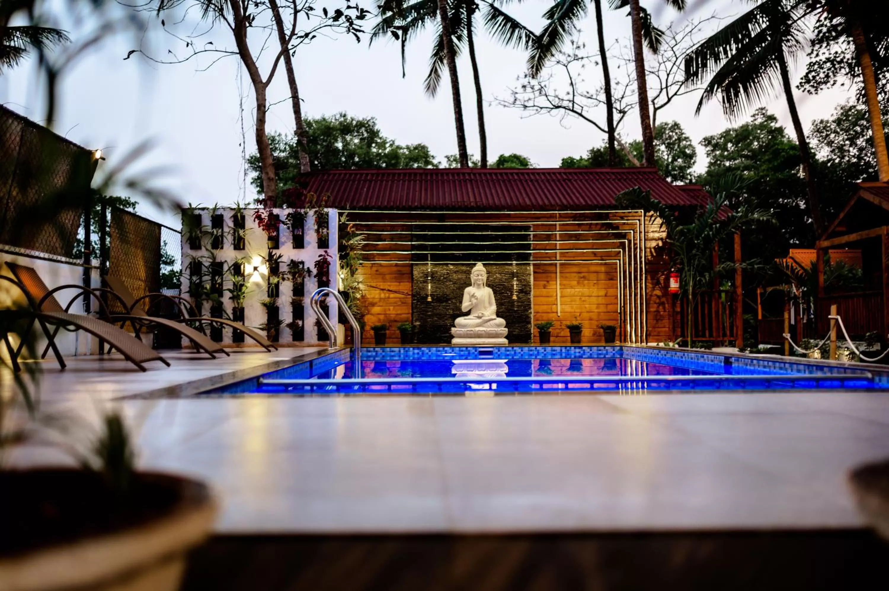 Swimming Pool in Tranquill Riverside Luxury Cottages With Bathtub, Candolim