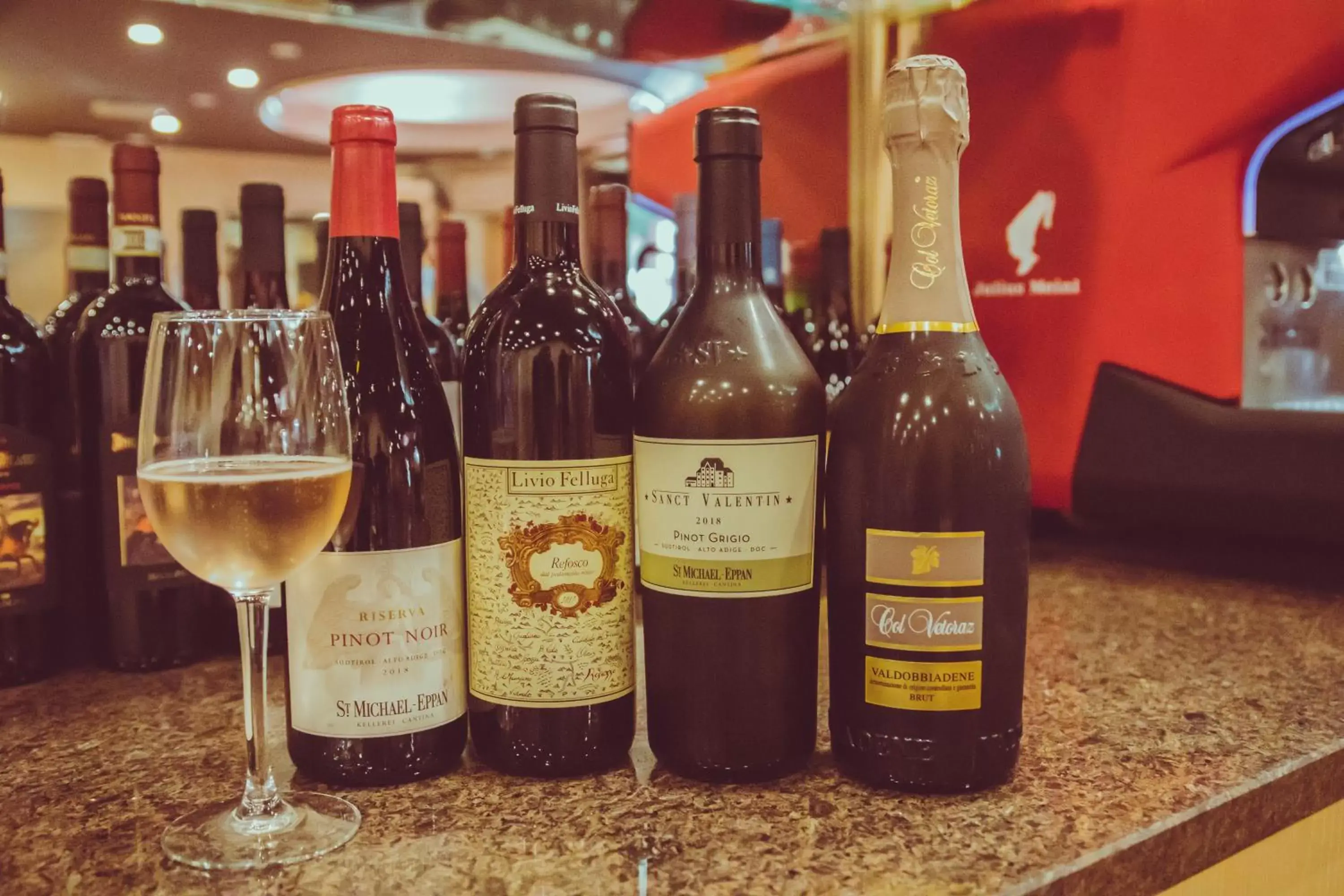 Lounge or bar in LAERTE PALACE HOTEL Lounge or bar in LAERTE PALACE HOTEL