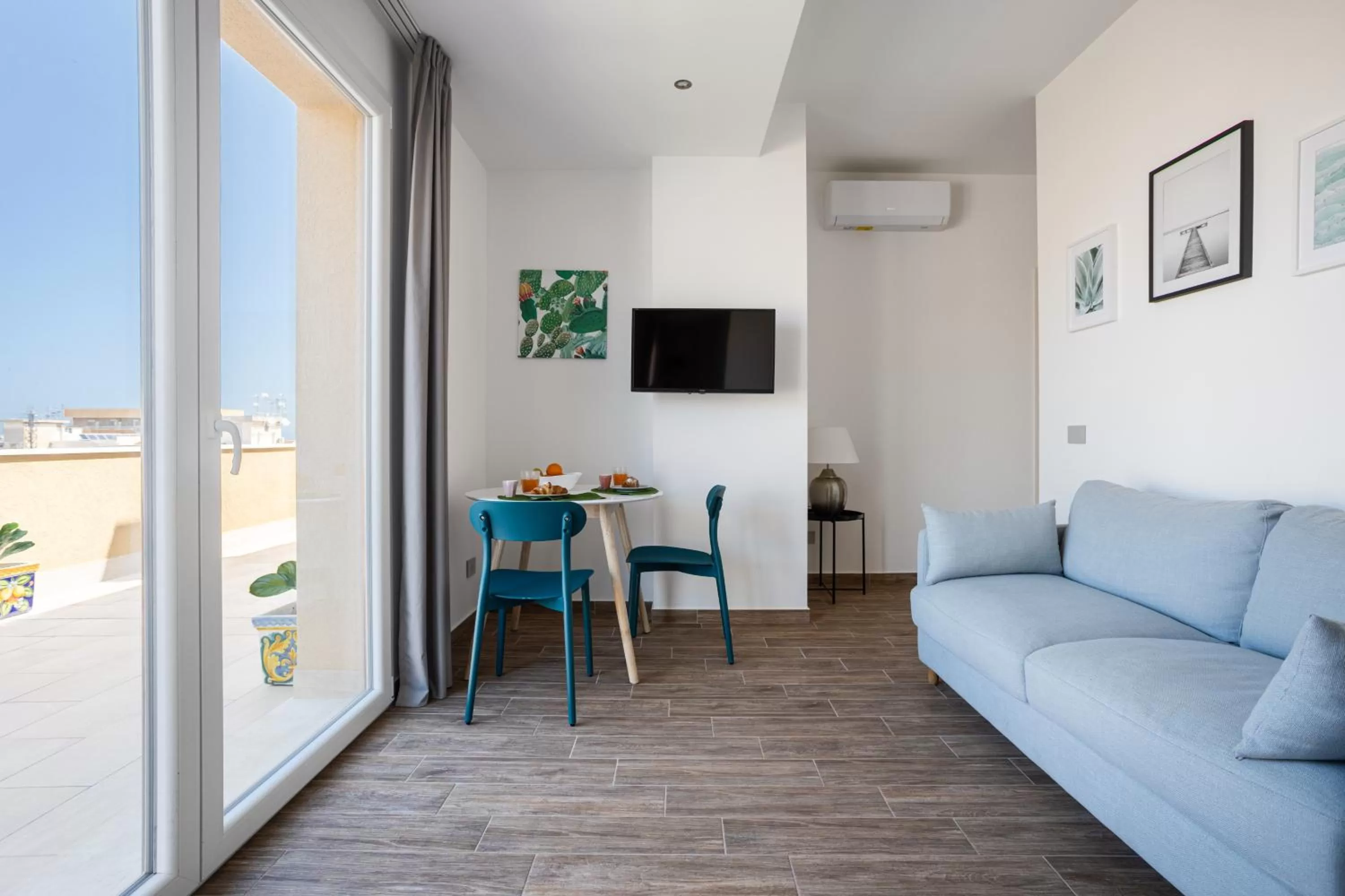 TV and multimedia in Solemar Sicilia - Multi Suite