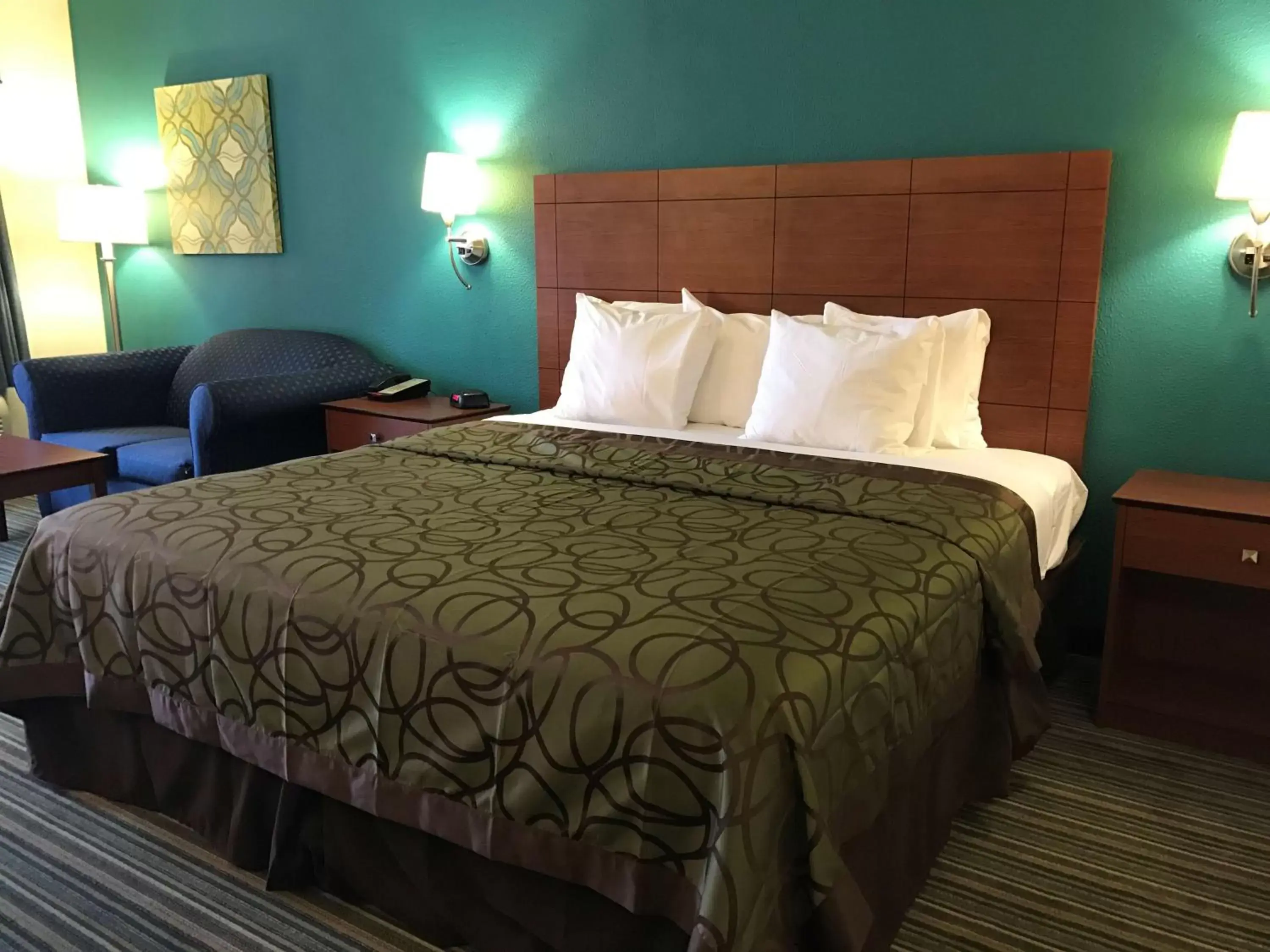 Photo of the whole room, Bed in Best Western Tallahassee Downtown Inn and Suites