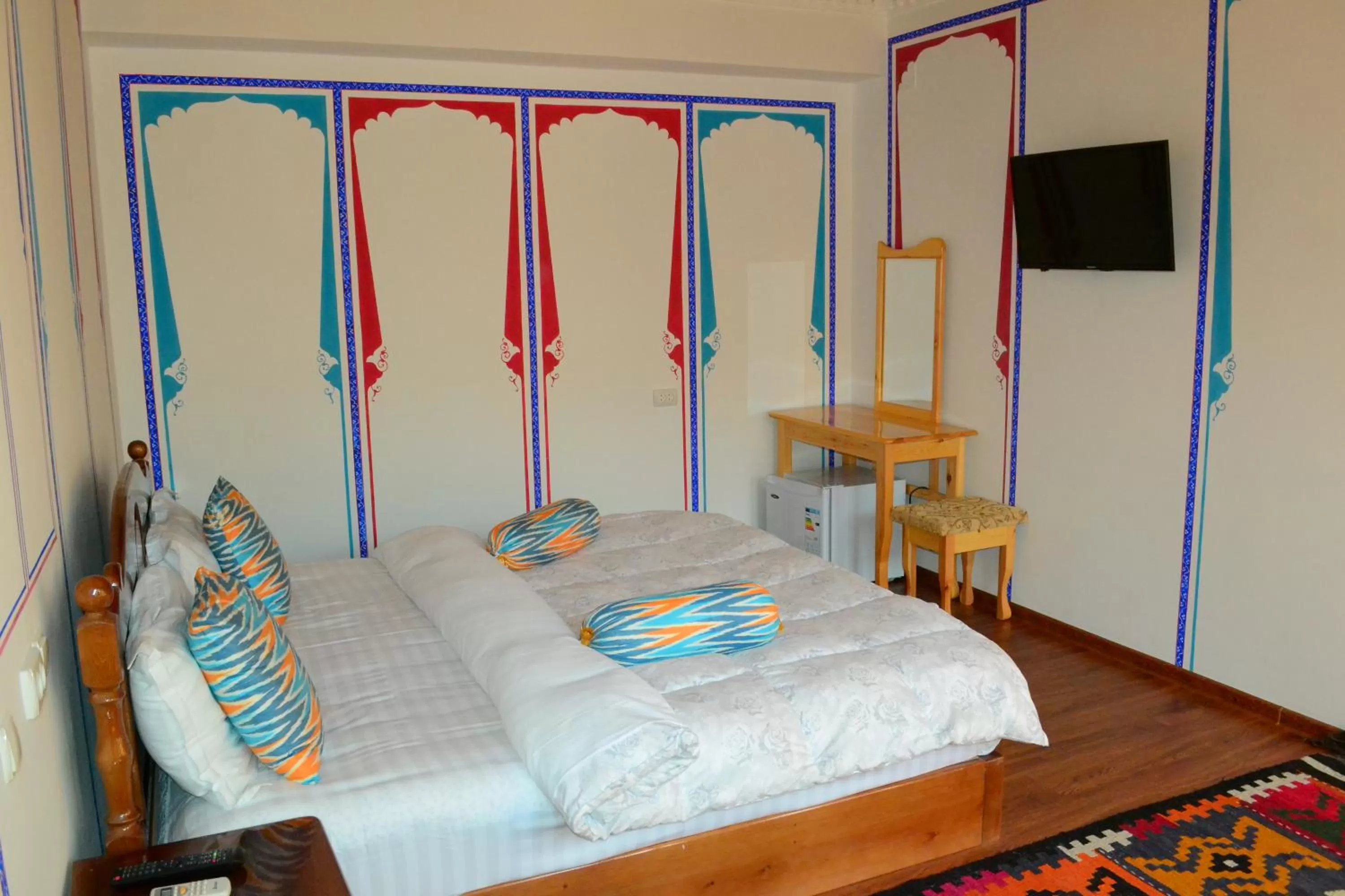 Shower, Bed in As-Salam Boutique Hotel