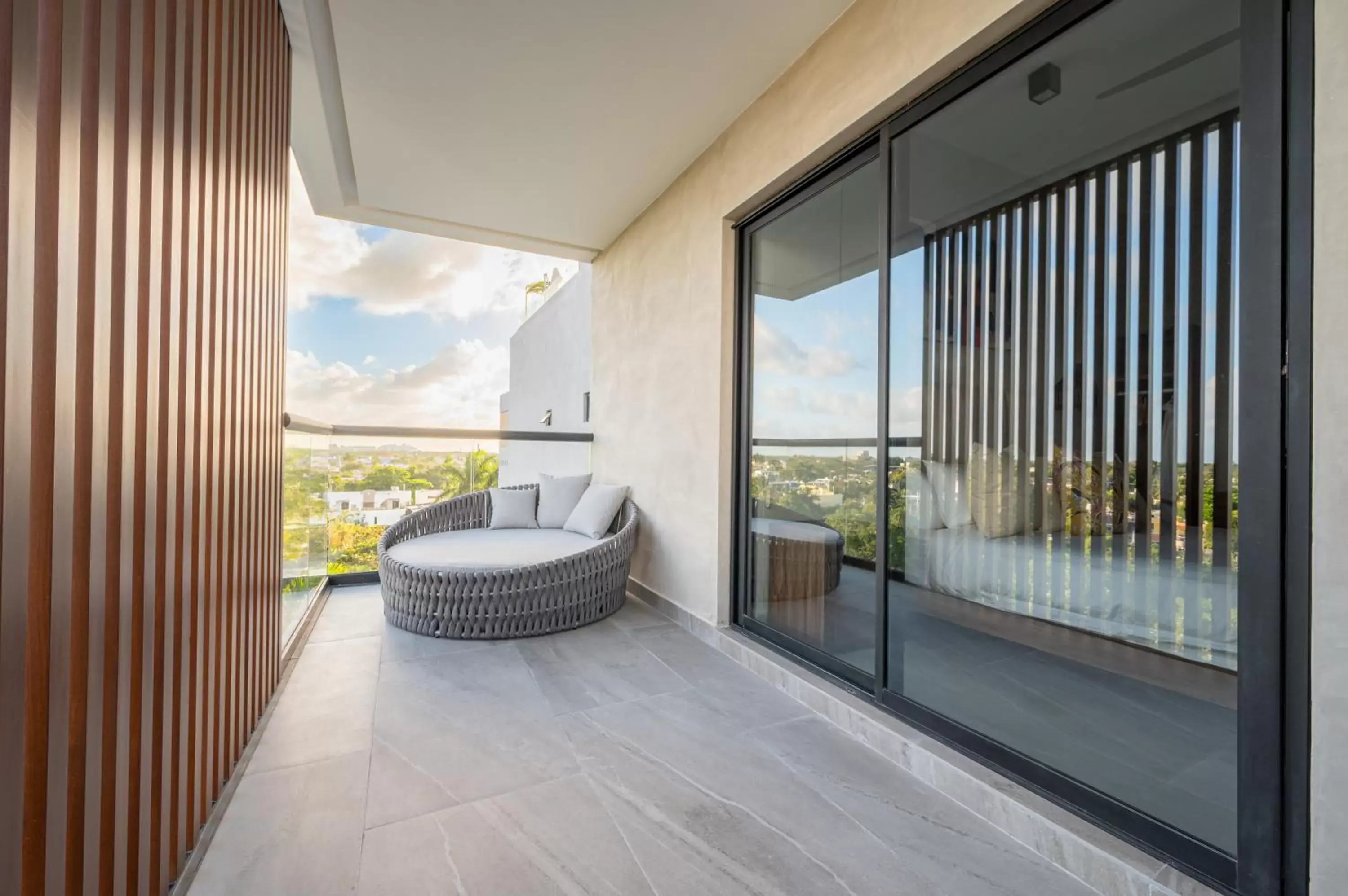 Balcony/Terrace in Kippal - Modern Oasis - ApartHotel