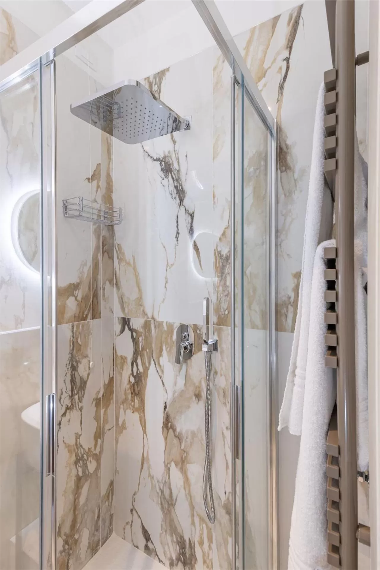 Bathroom in Lanterna Di Marco Polo