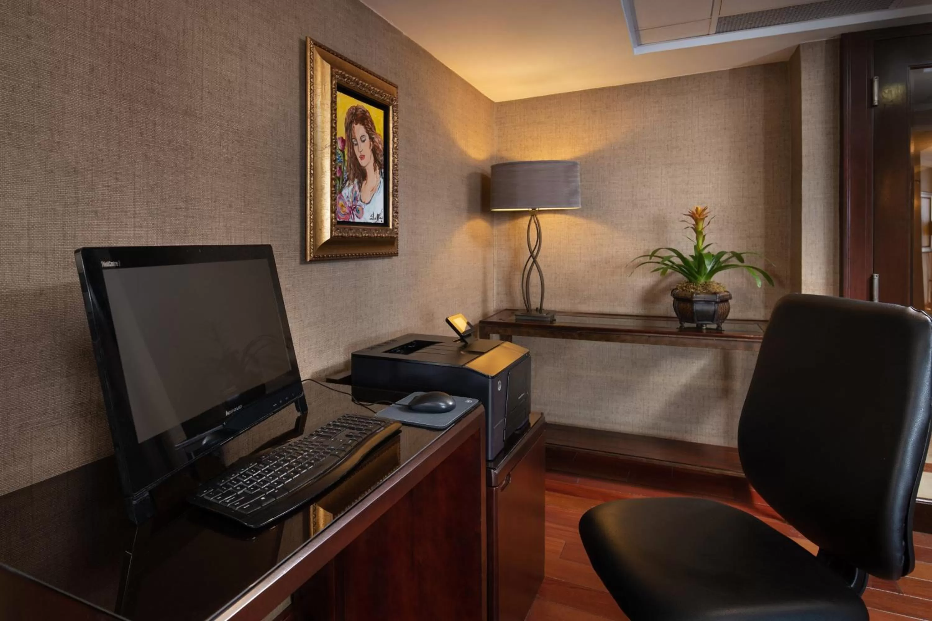 Lounge or bar in Sheraton Santo Domingo