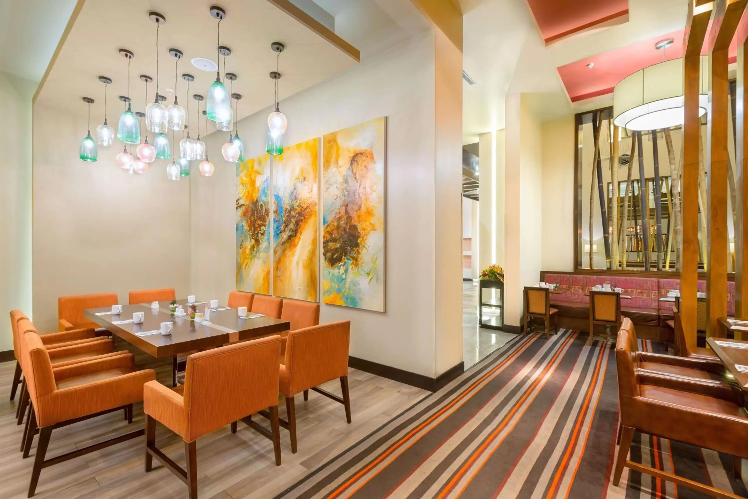 Dining area, Restaurant/Places to Eat in Hilton Garden Inn San Jose La Sabana, Costa Rica