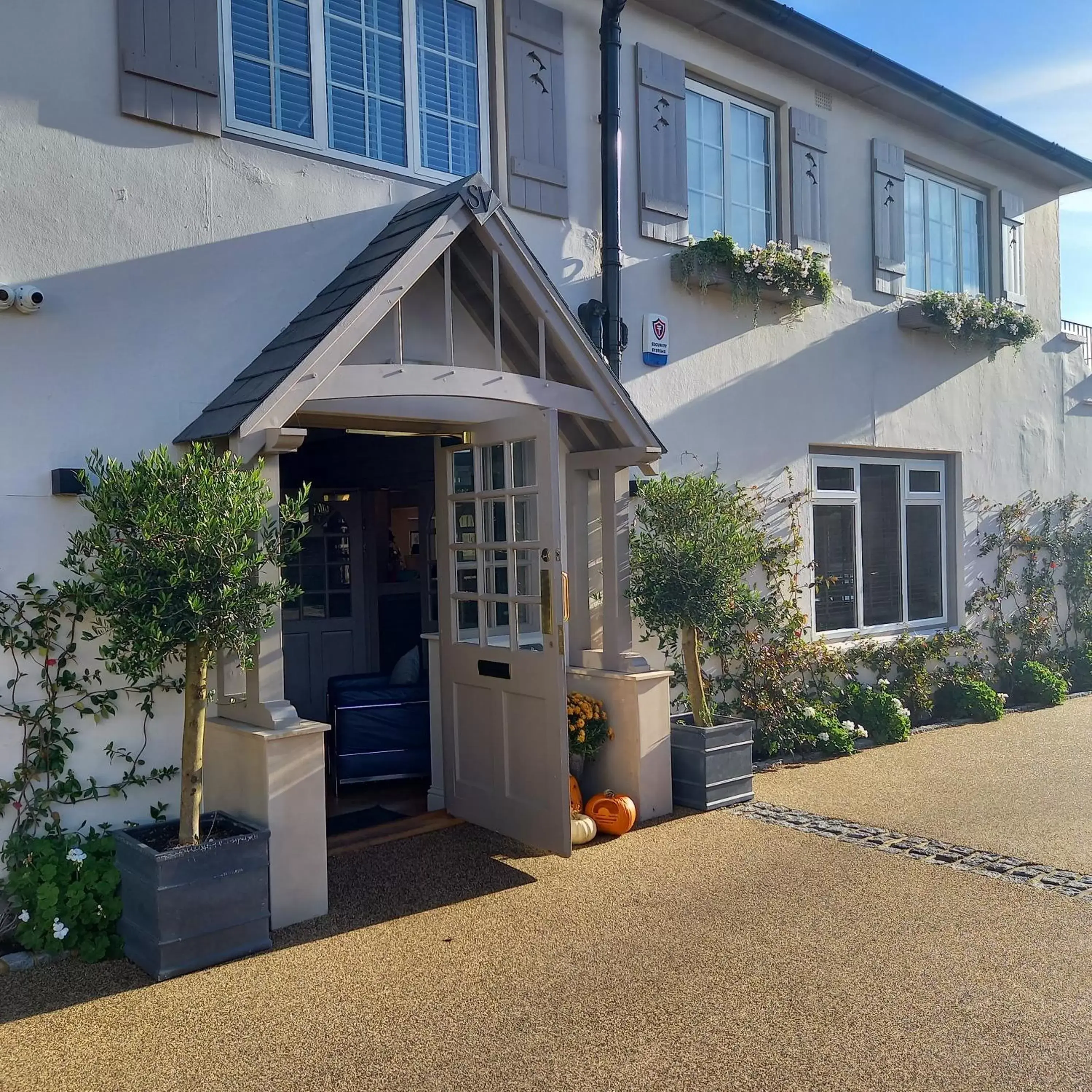 Lobby or reception, Property Building in The Seaview, East Preston