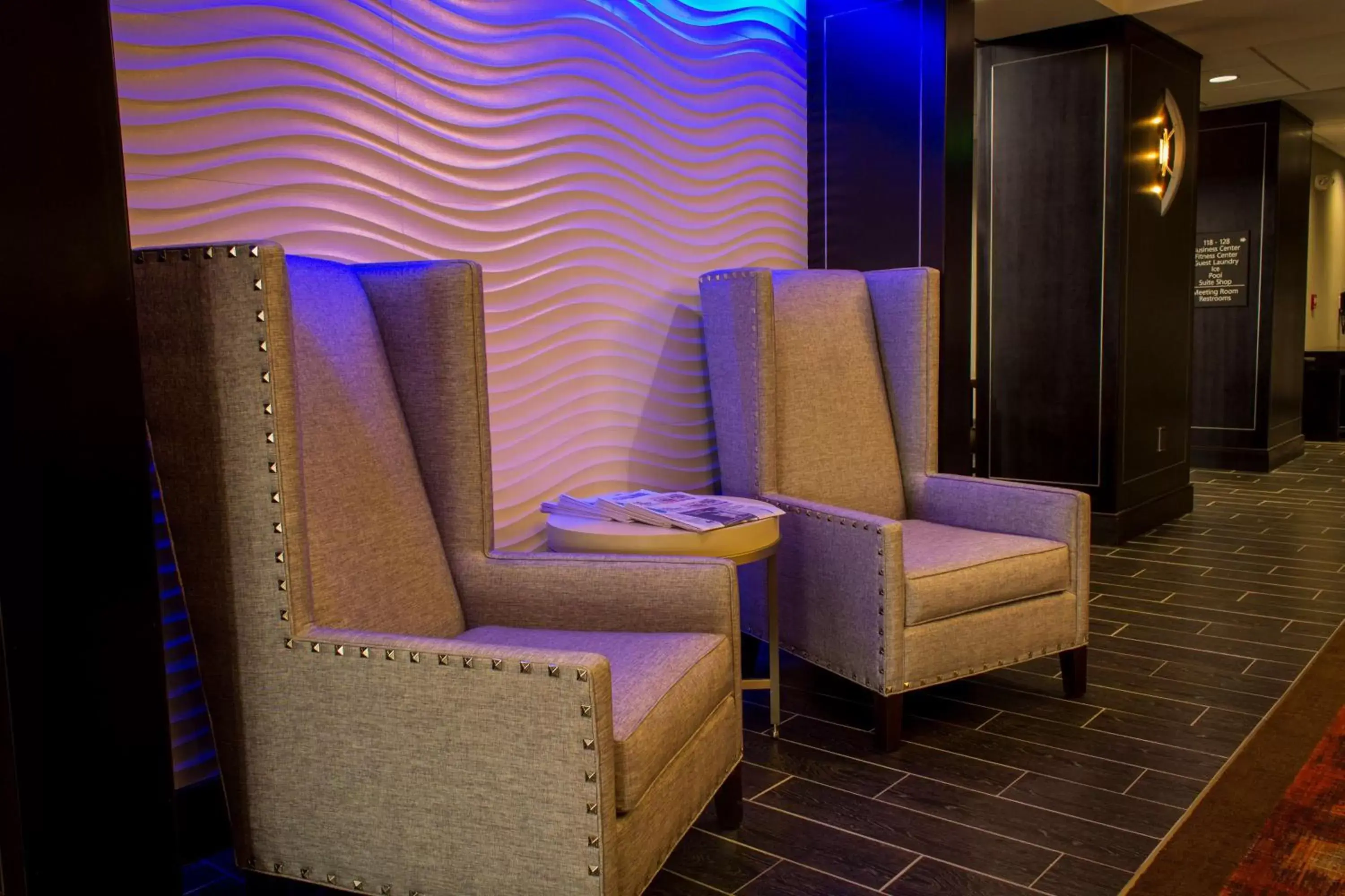 Lobby or reception, Seating Area in Hampton Inn & Suites Lansing West