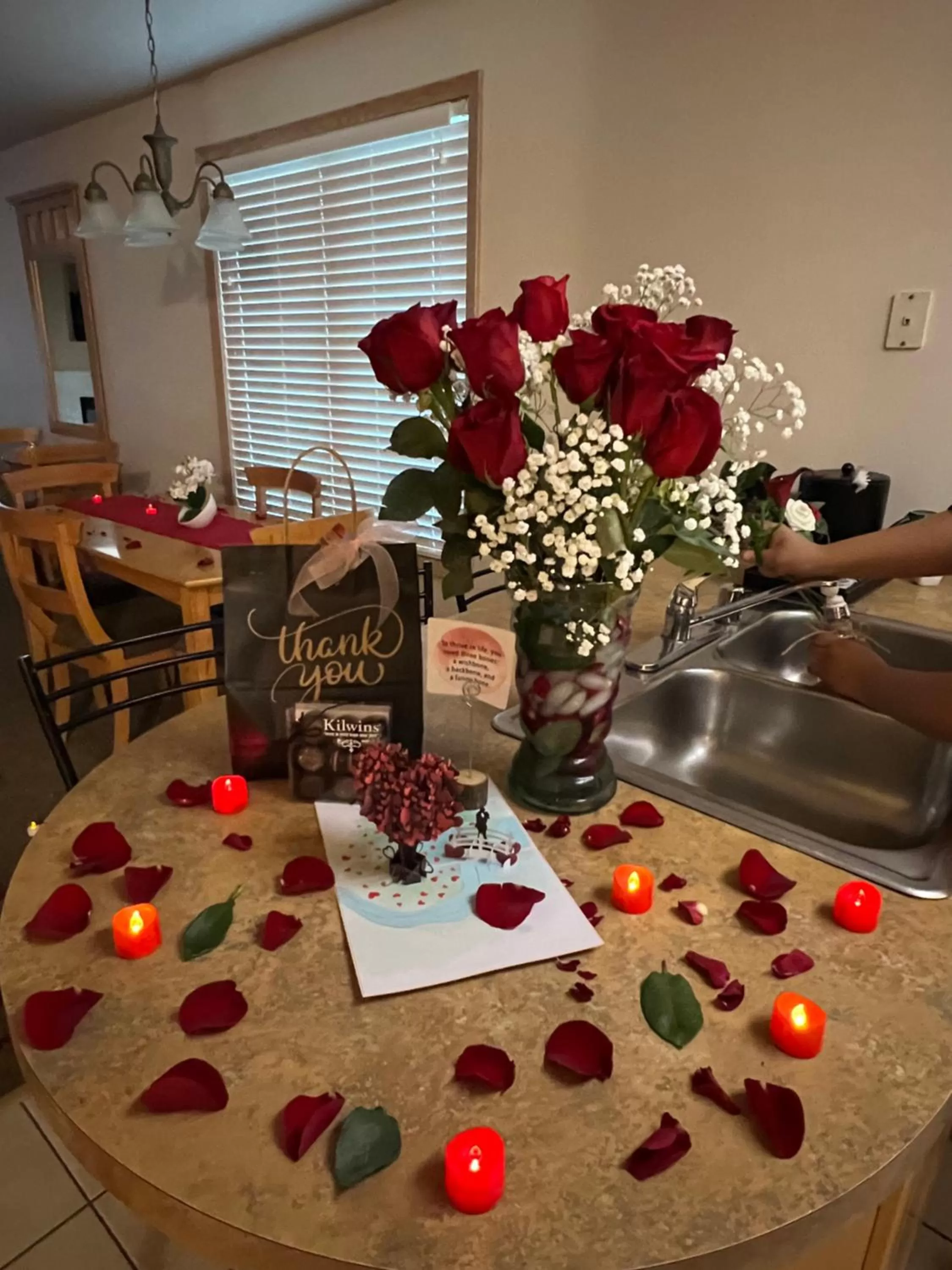 Kitchen/Kitchenette in Mill Creek Hotel