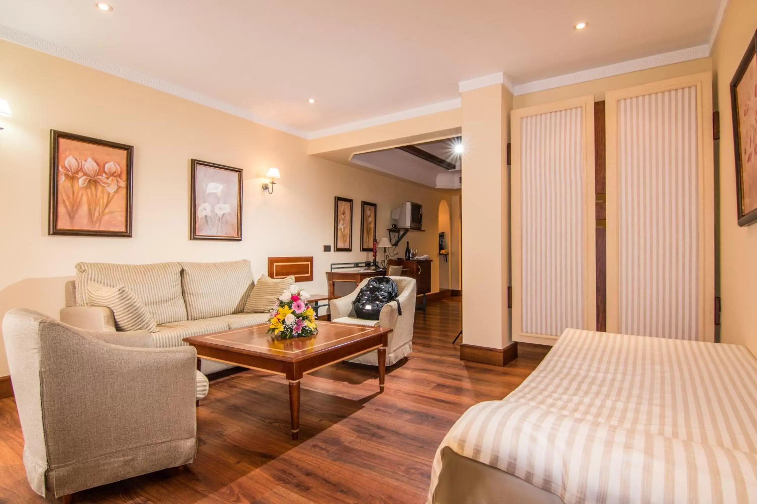 Photo of the whole room, Seating Area in Hotel Abades Guadix