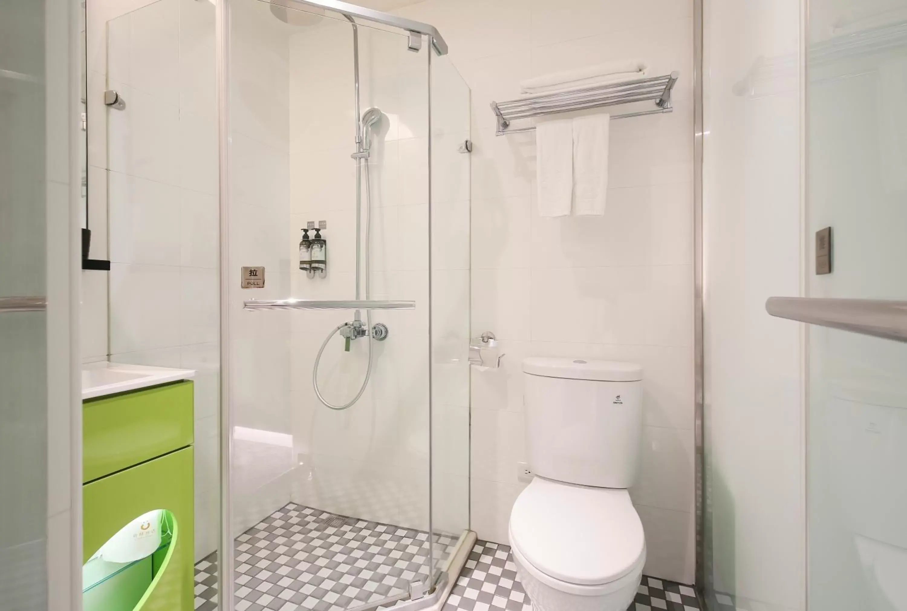 Bathroom in CityInn Hotel Plus - Taichung Station Branch