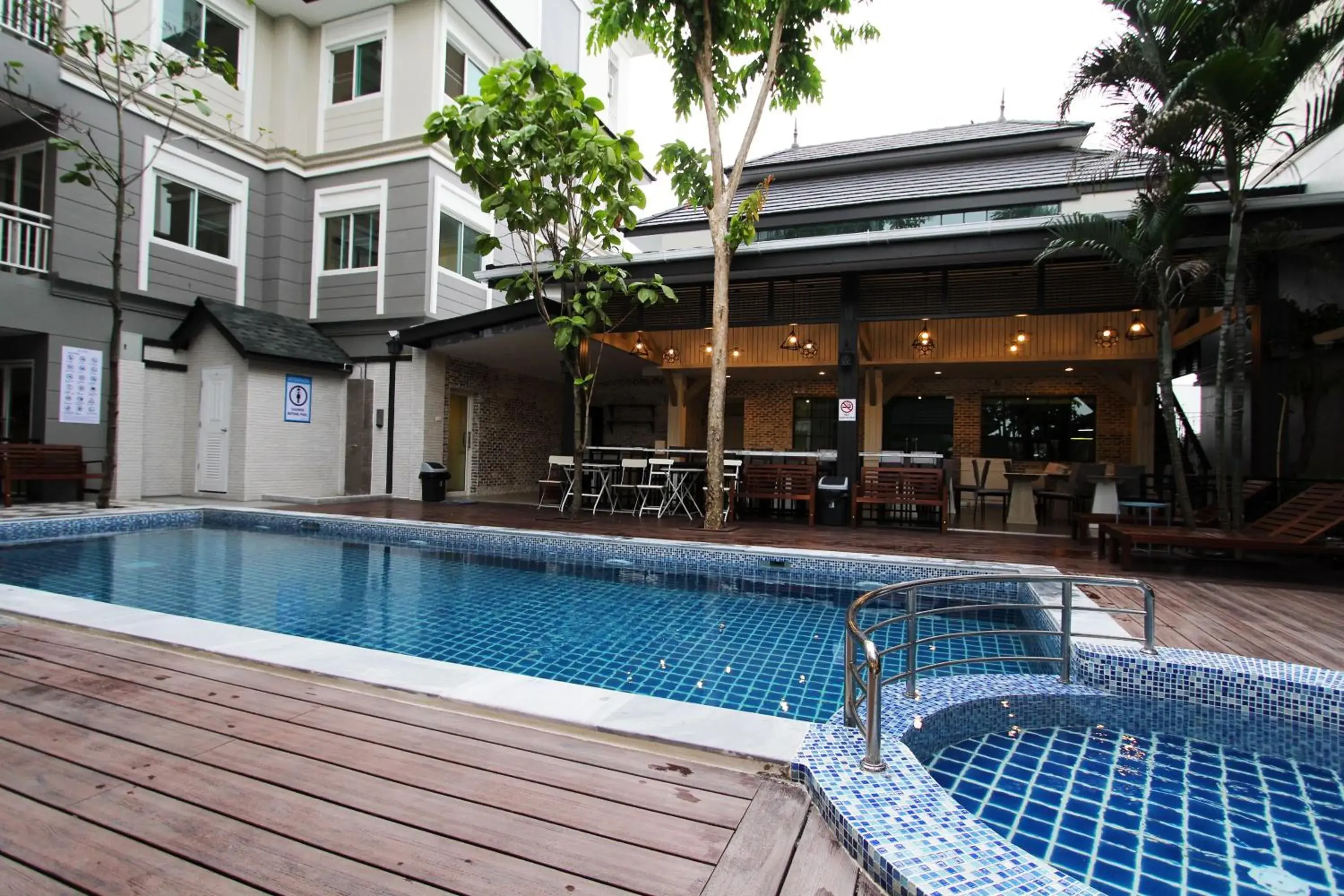 Patio, Swimming Pool in At Residence Suvarnabhumi Hotel - SHA Extra Plus