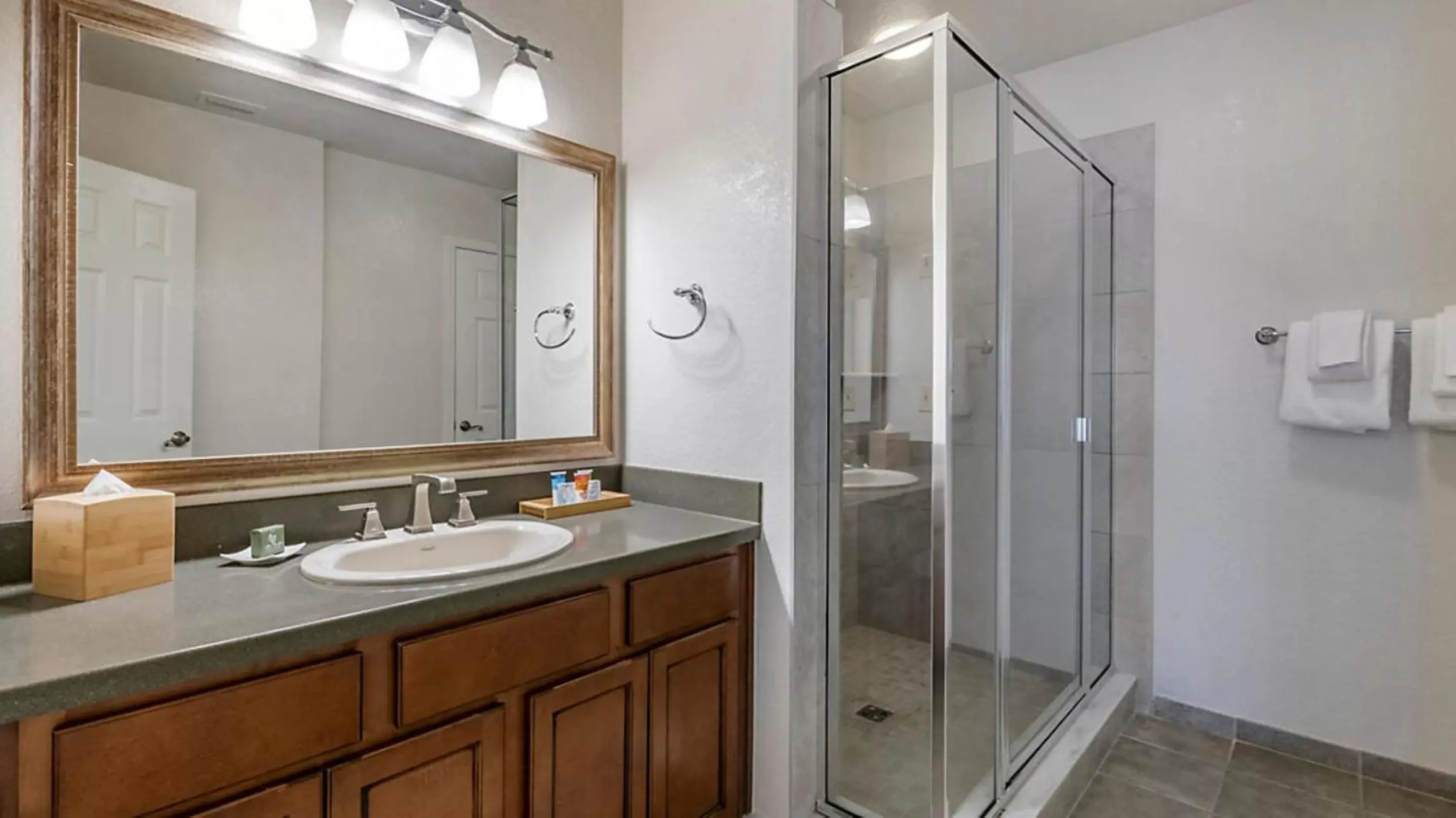 Shower, Bathroom in Bluegreen Vacations Grande Villas at World Golf Village