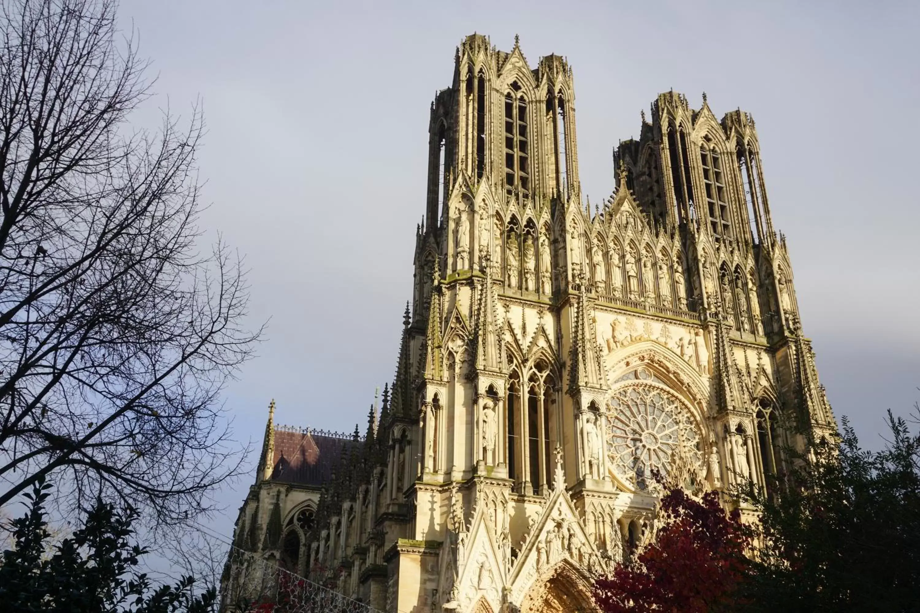 Nearby landmark, Property Building in ibis Styles Reims Centre