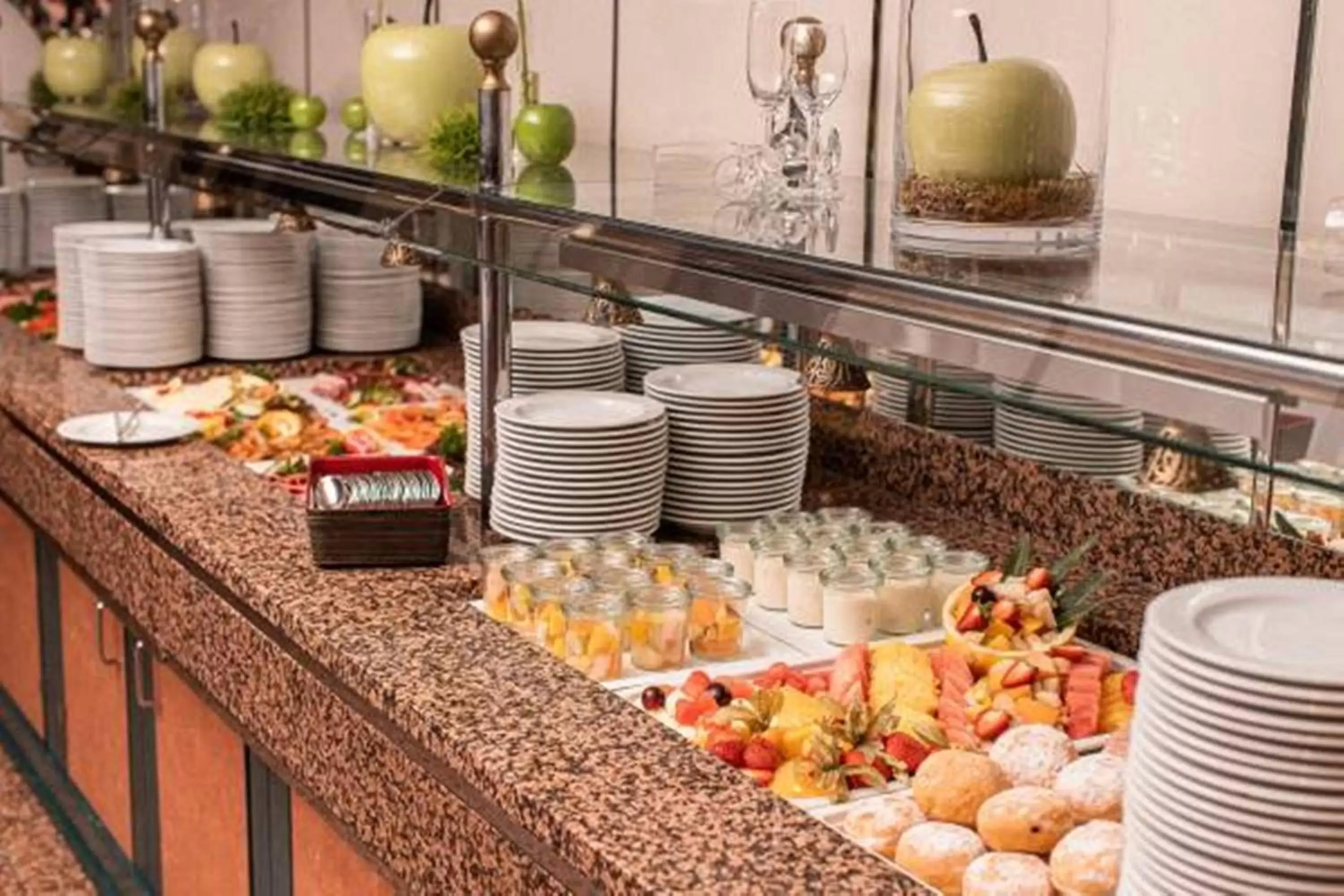 Restaurant/places to eat in PLAZA Hotel Gelsenkirchen Restaurant/places to eat in PLAZA Hotel Gelsenkirchen