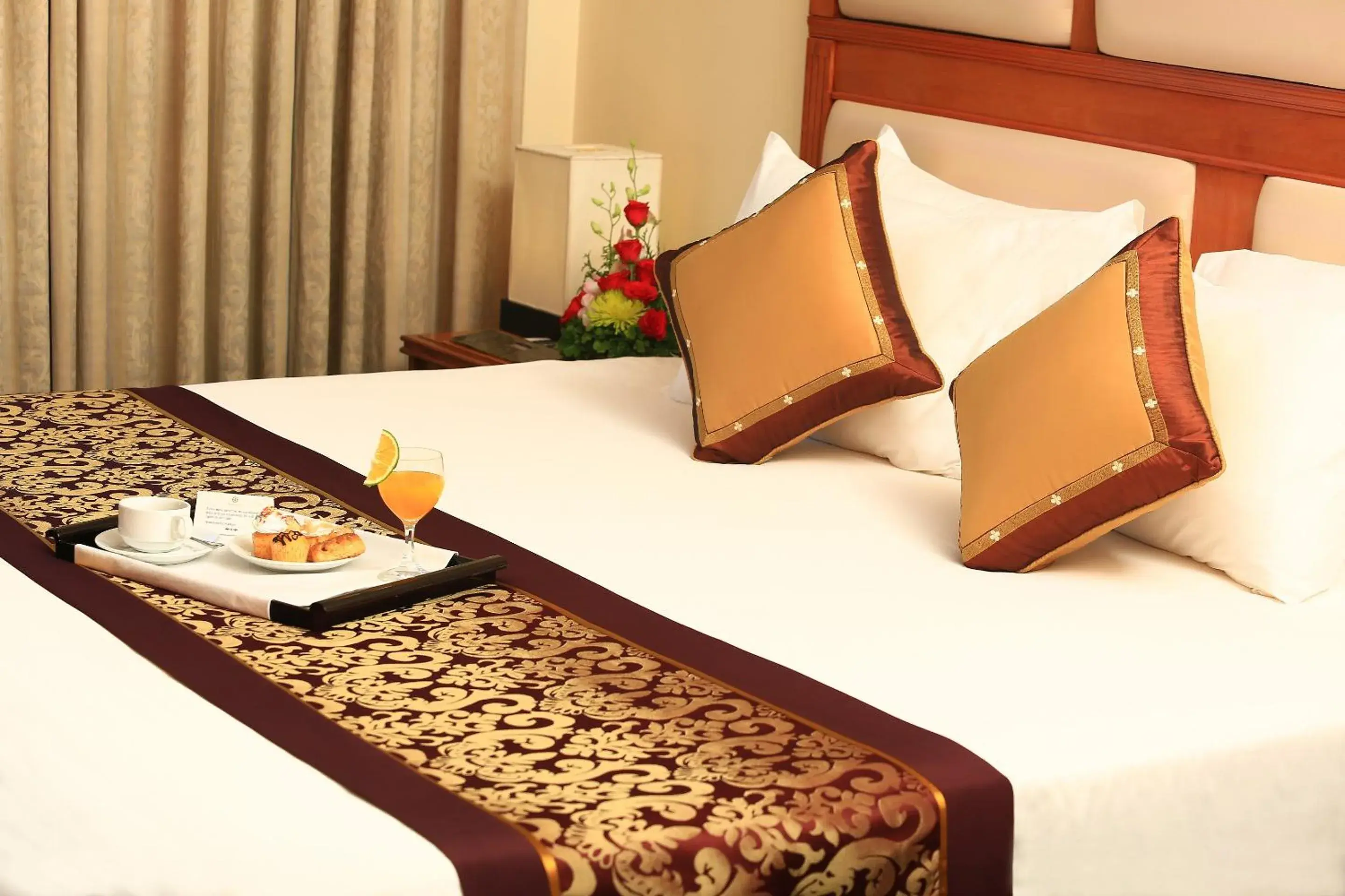 Bed in Ramana Saigon Hotel