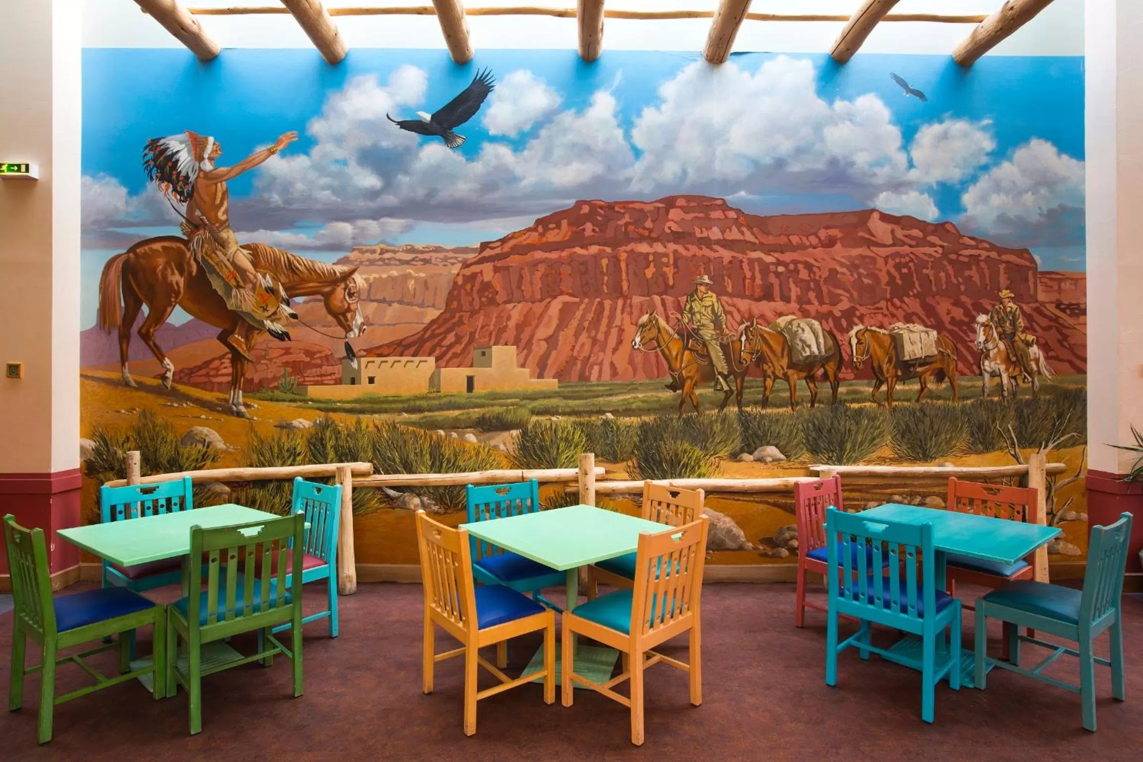 Restaurant/places to eat in Disney Hotel Santa Fe