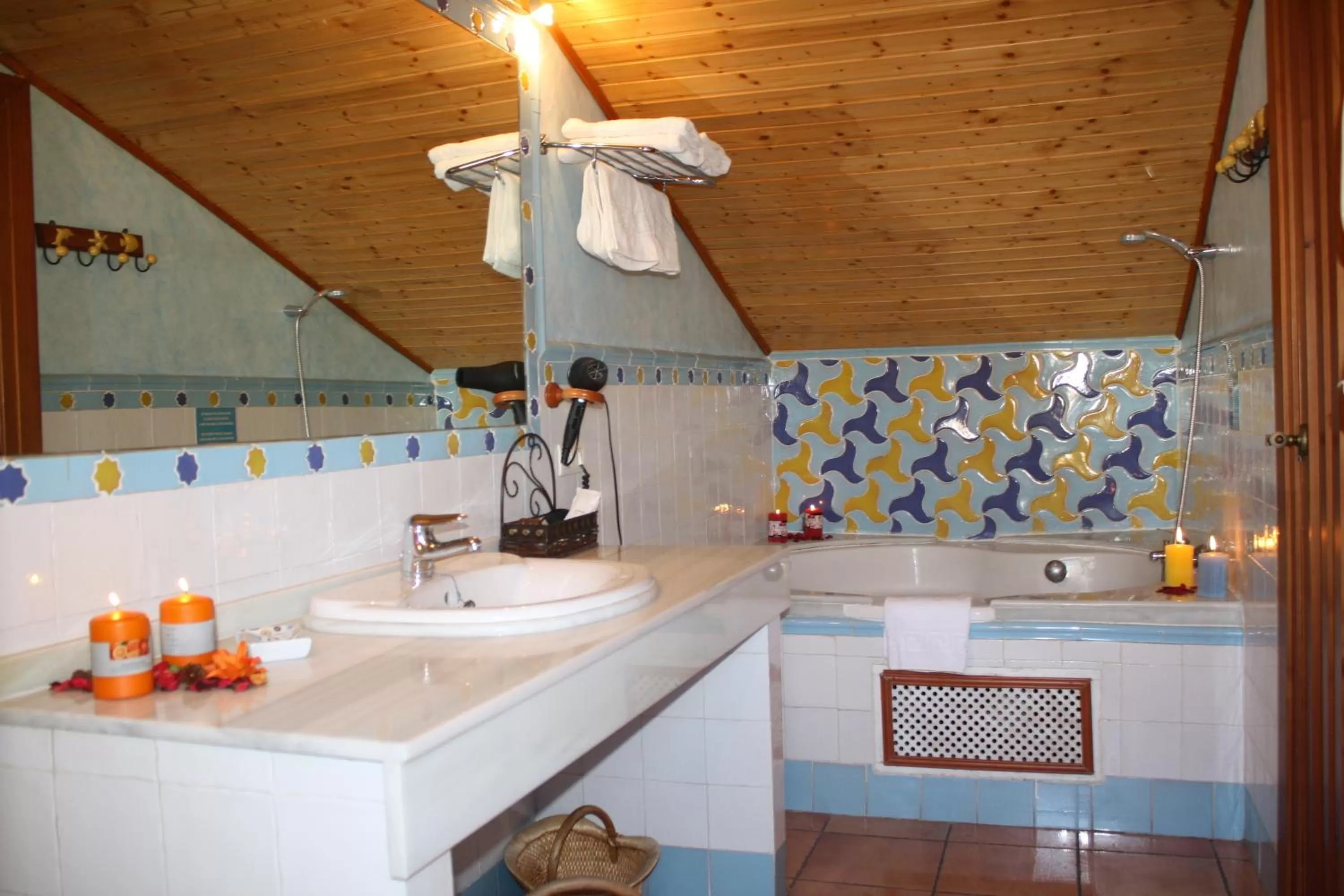 Toilet in Abadía Hotel