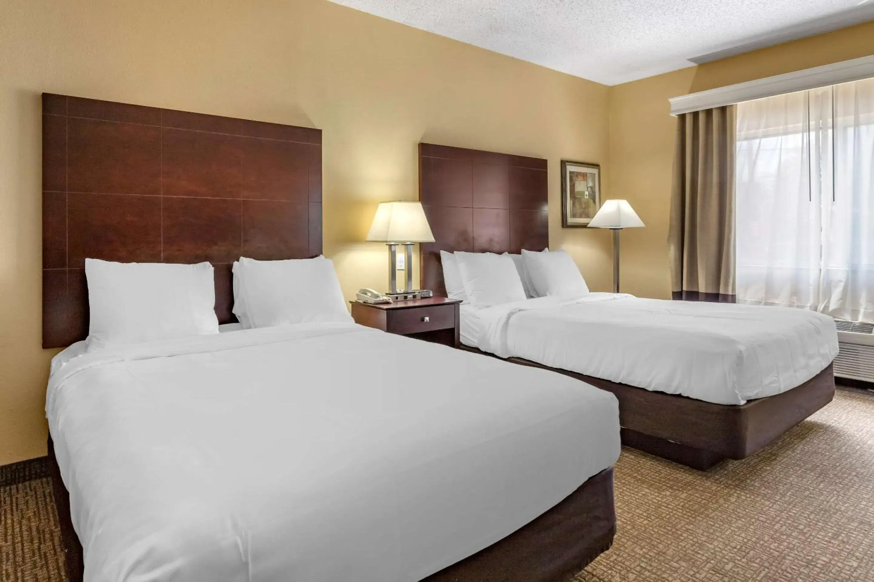 Photo of the whole room, Bed in Comfort Inn & Suites ATX North