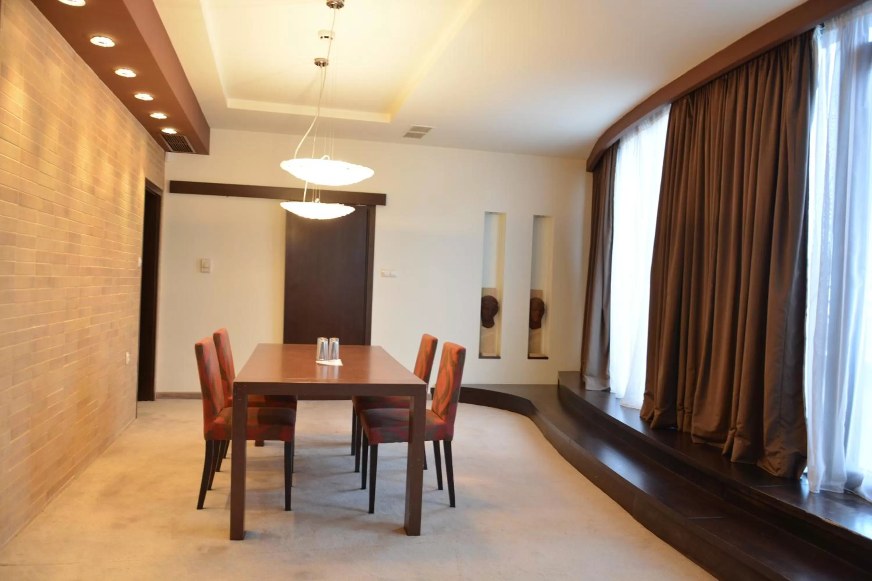 Kitchen or kitchenette in Hotel Presidivm Palace