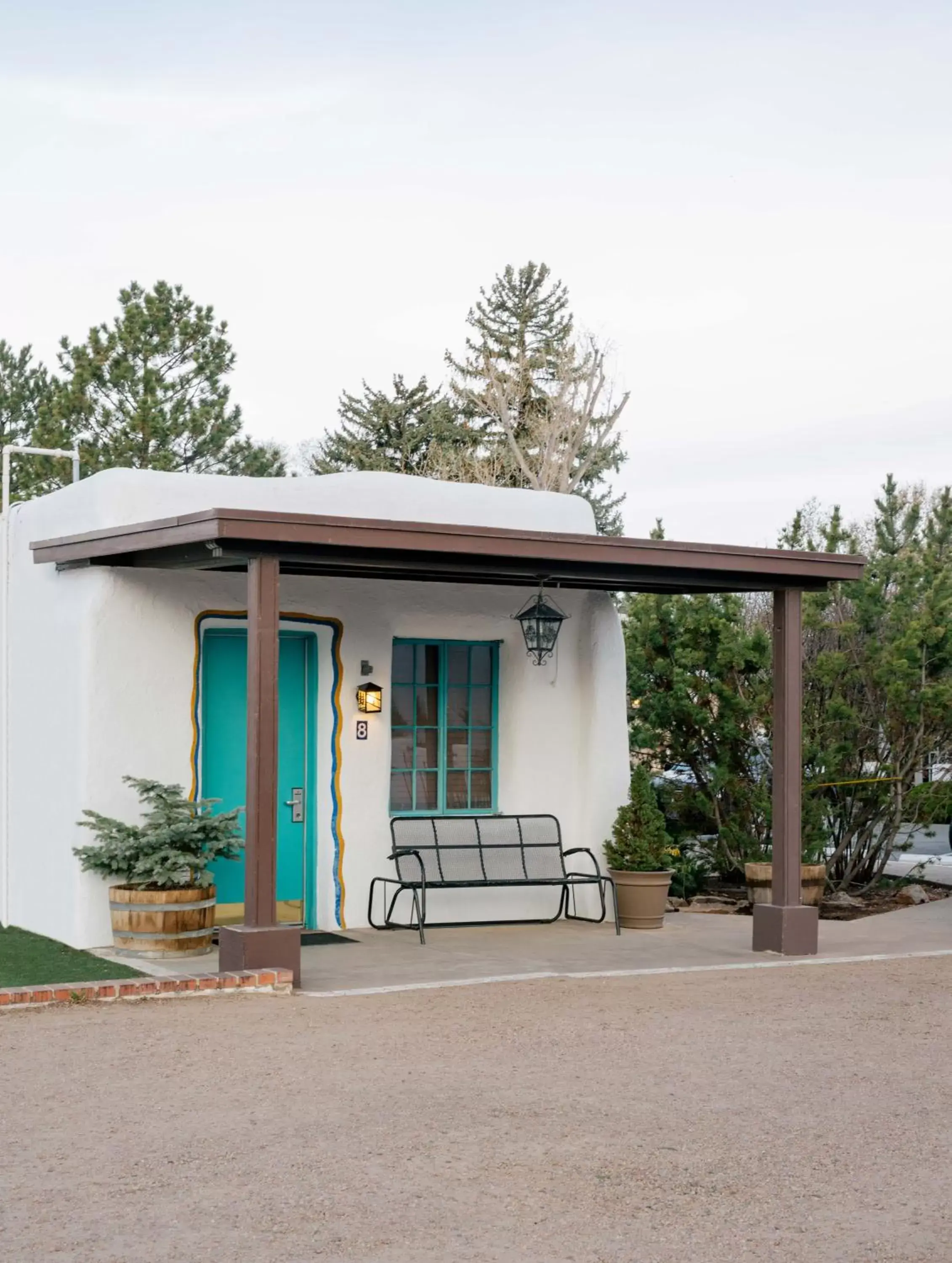 Patio in El Rey Court