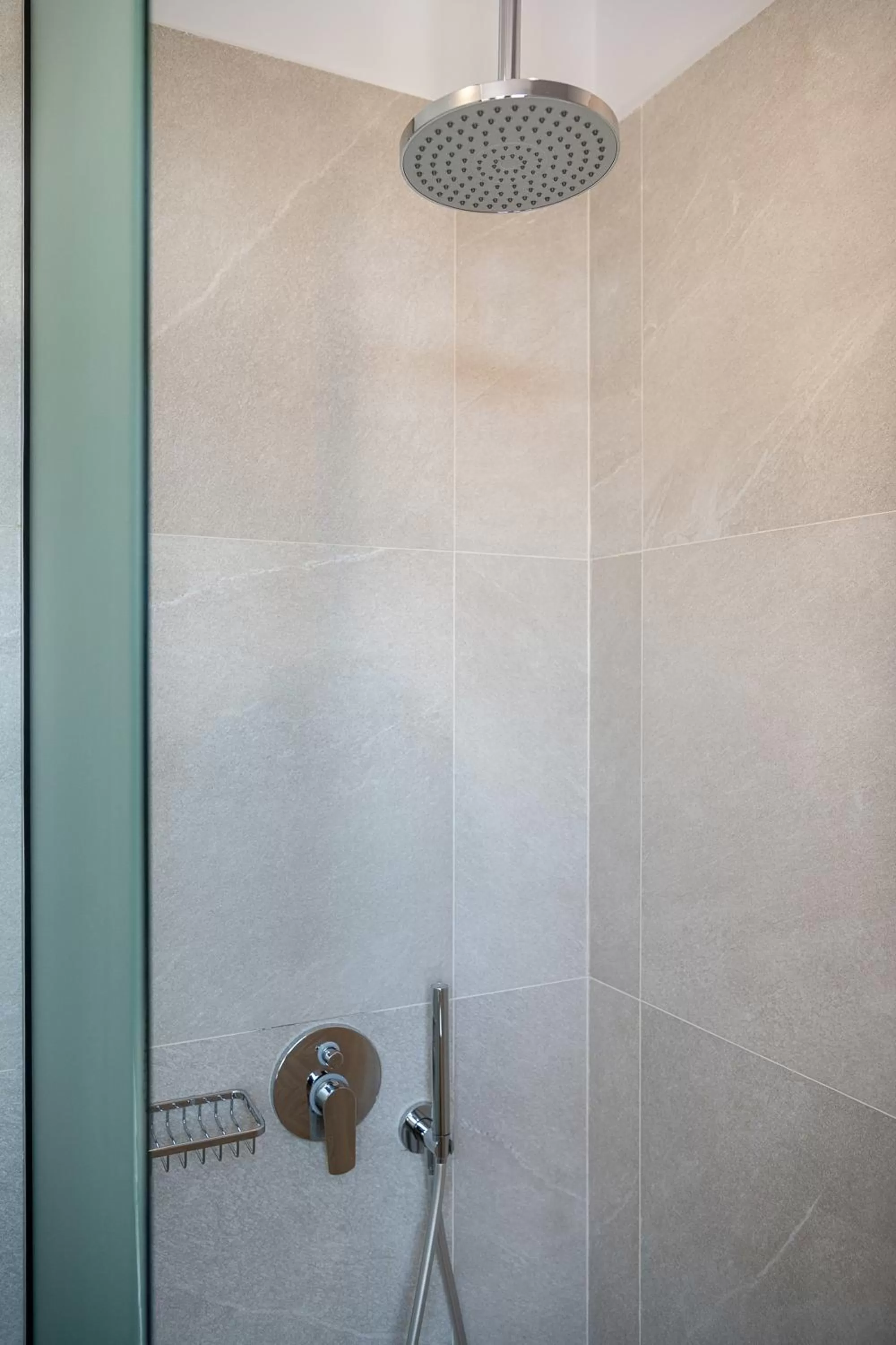 Shower in Camere Maritima